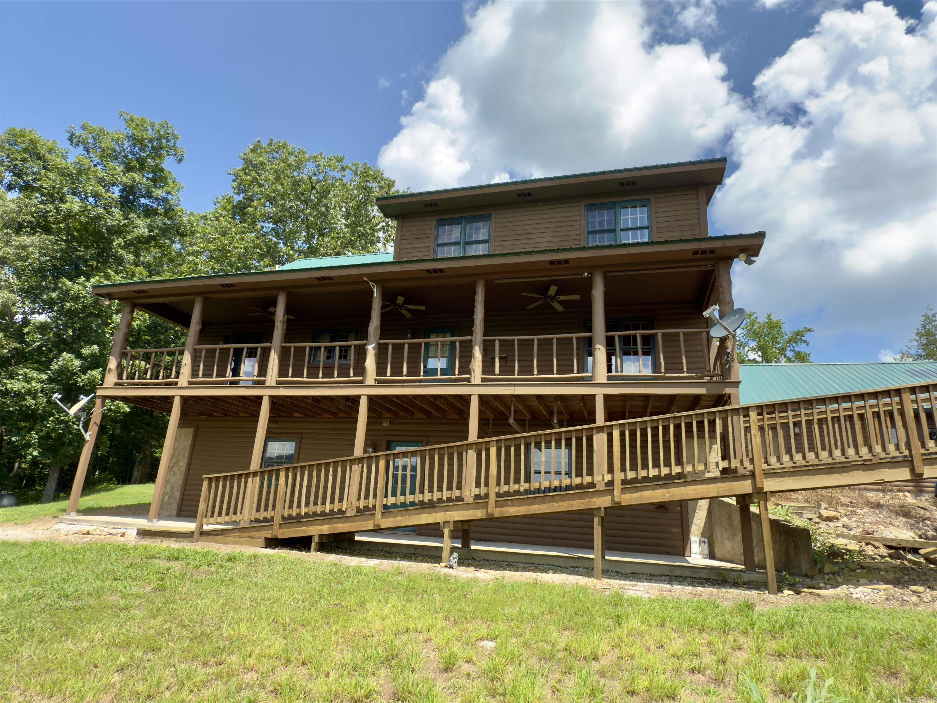 CEDAR HILLS - Residential