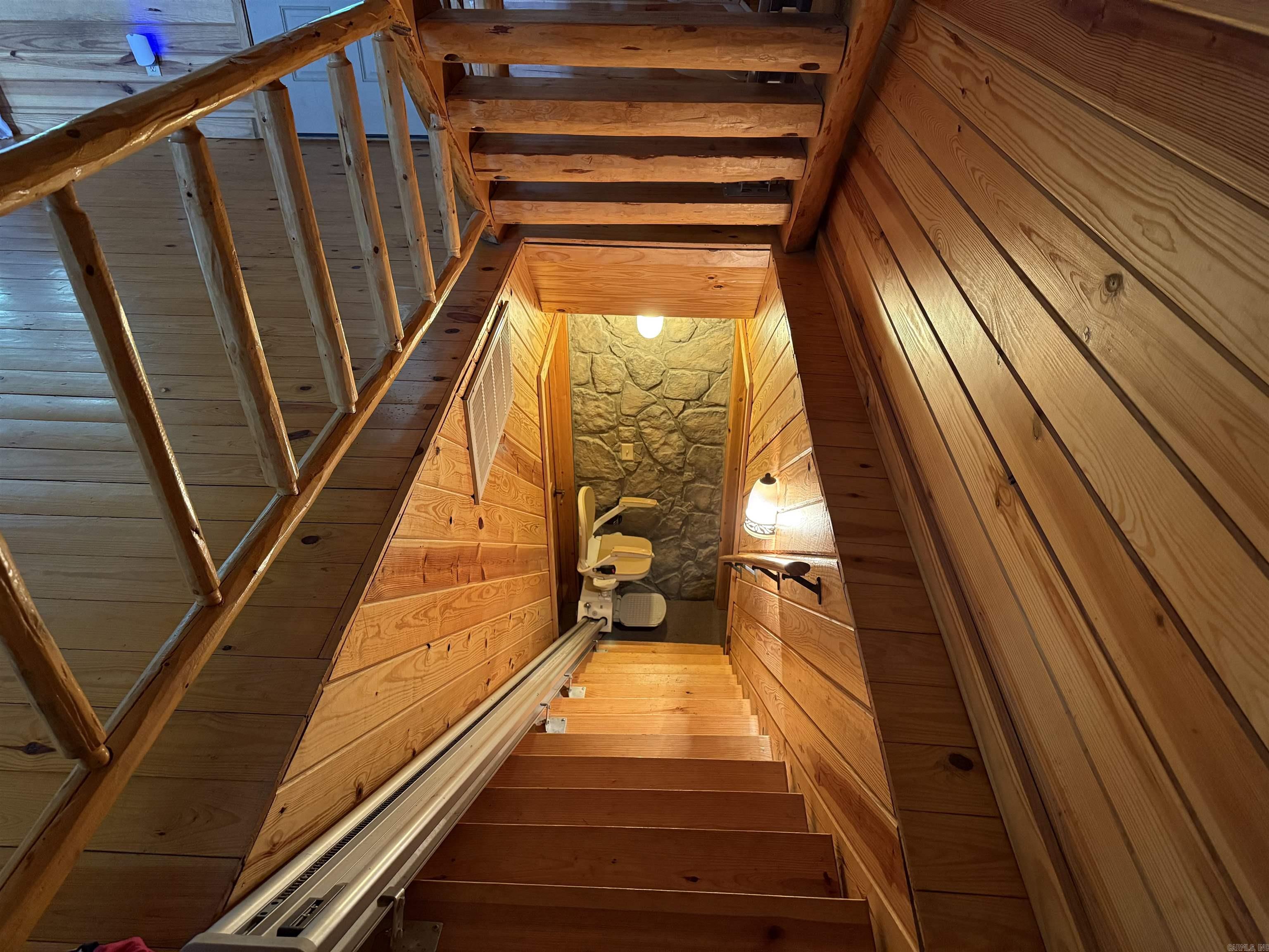 CEDAR HILLS - Residential