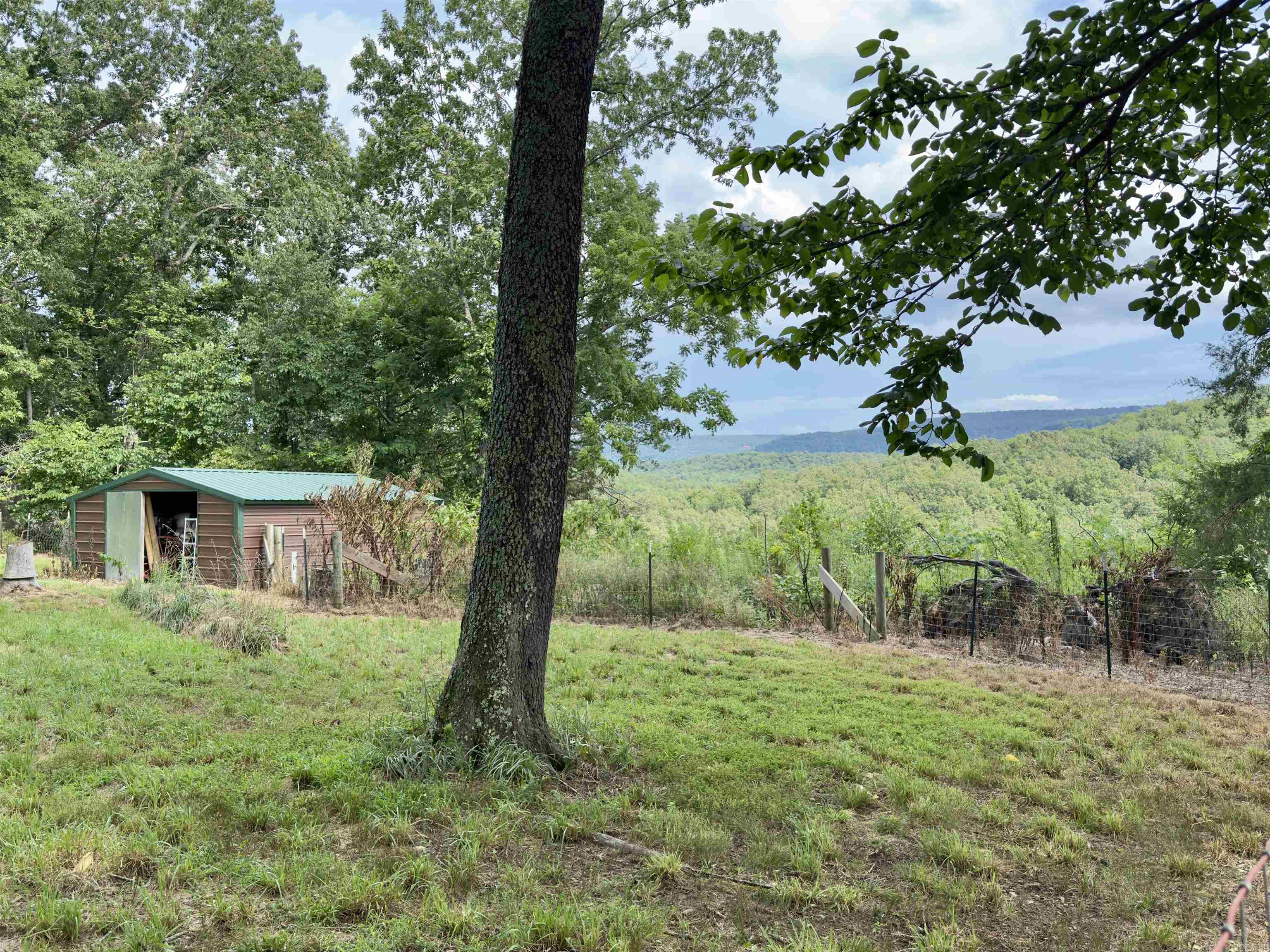CEDAR HILLS - Residential