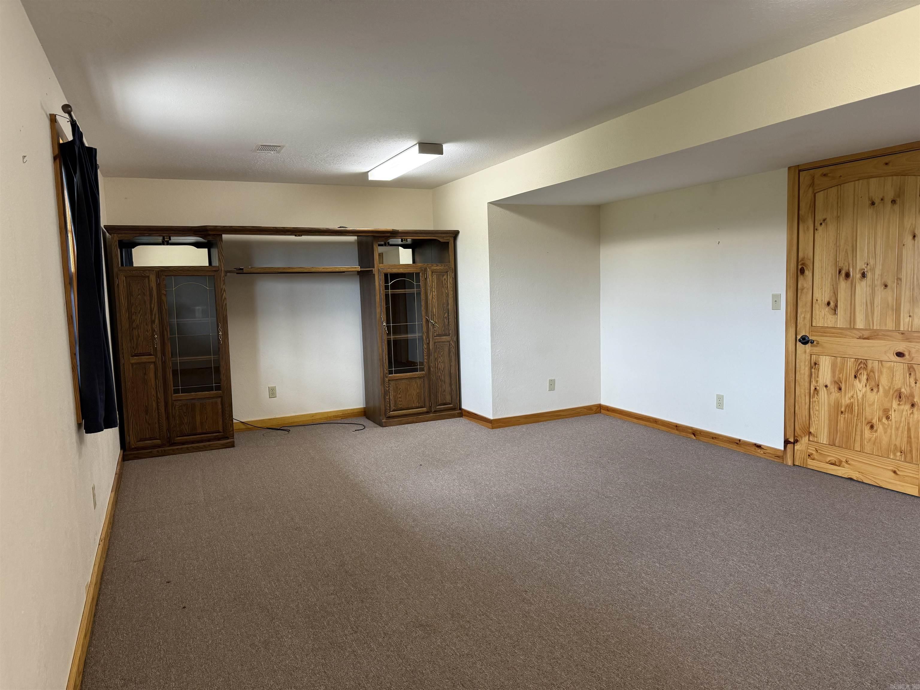 CEDAR HILLS - Residential