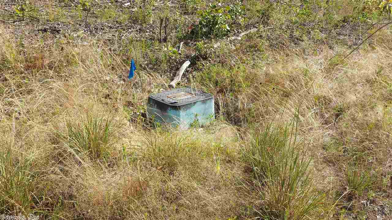 Mountain Aire - Land