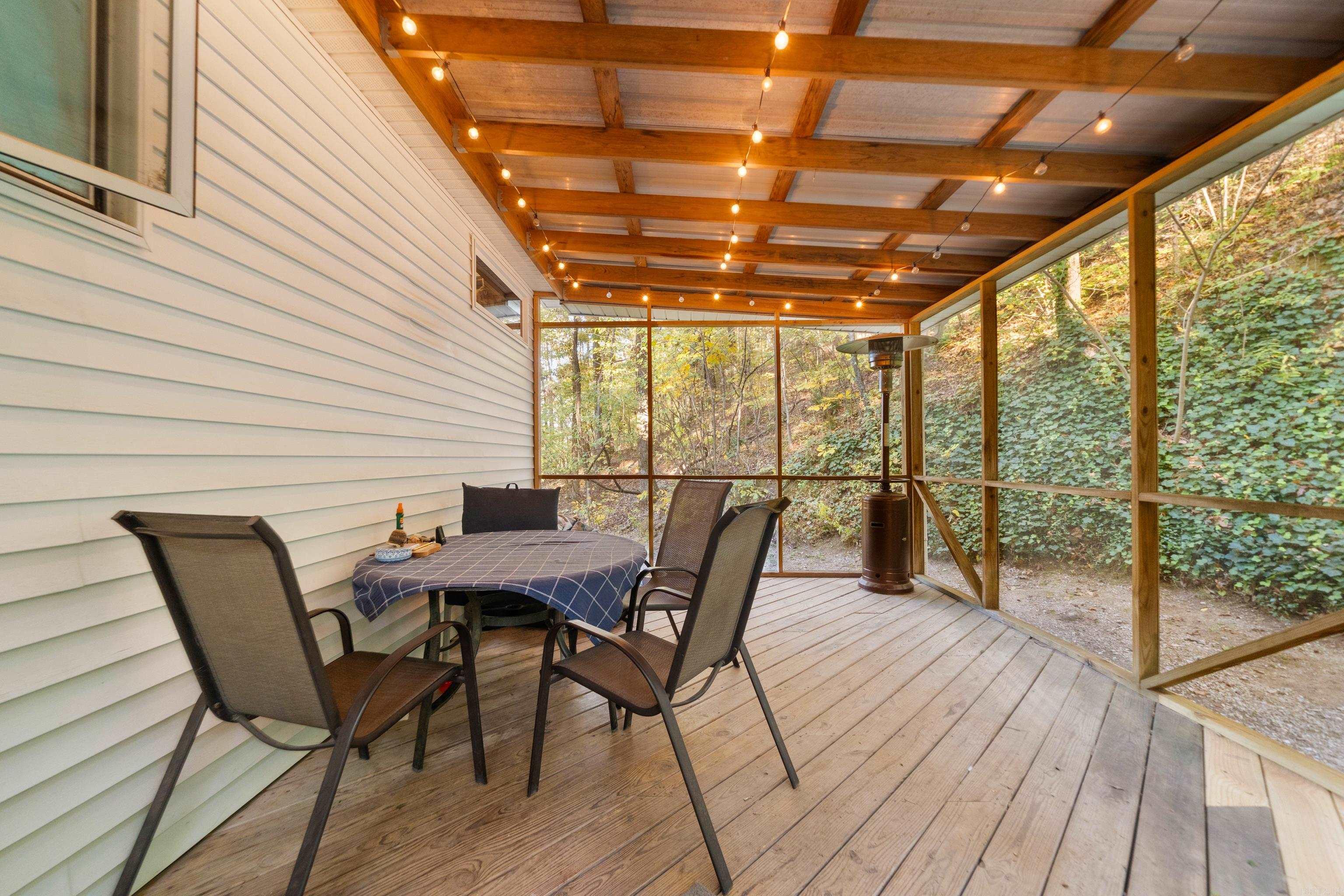 NATURAL SPRINGS - Residential