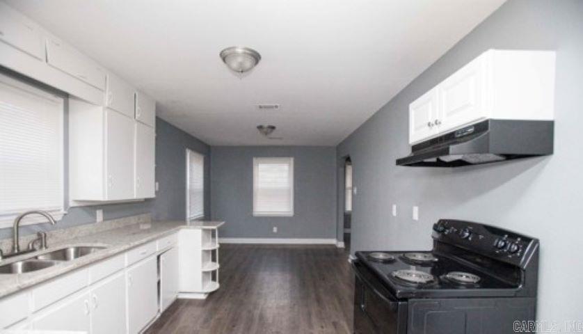 Barrow John - Residential Lease