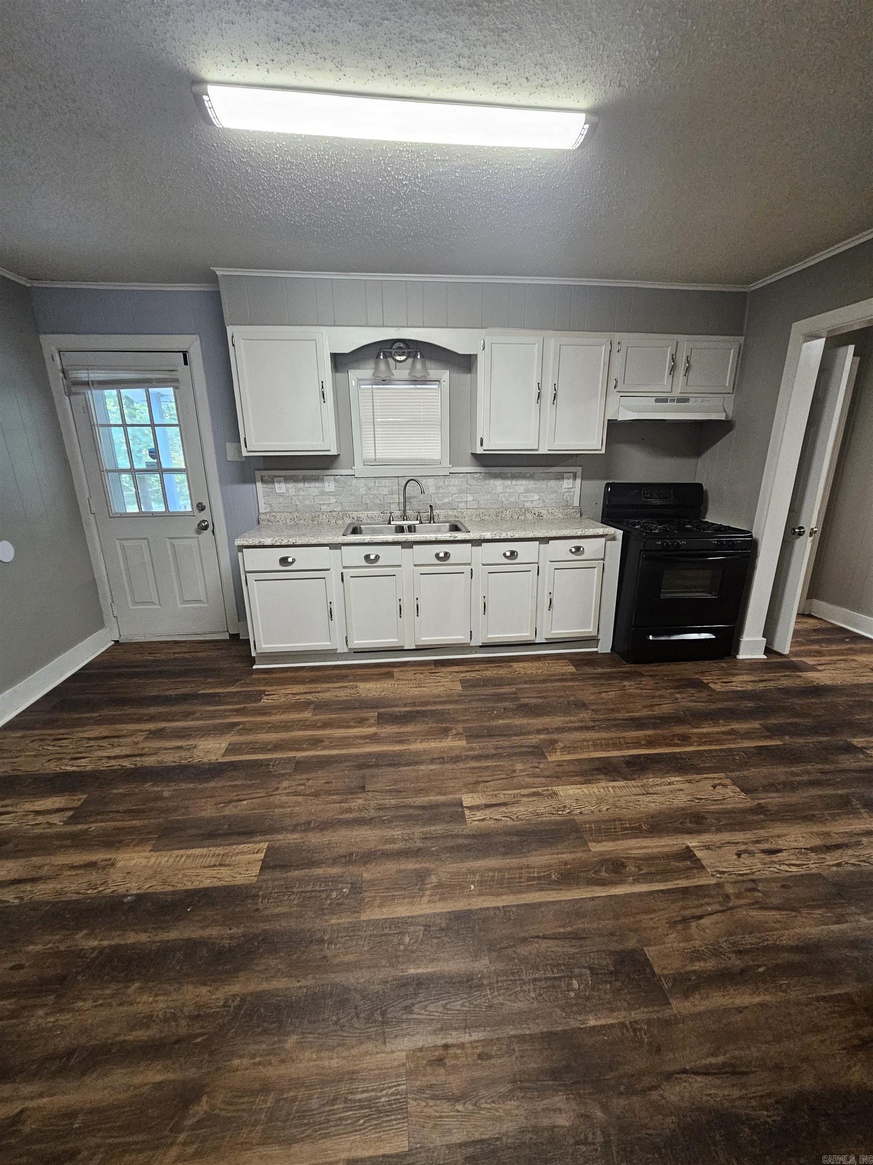 Metes & Bounds - Residential Lease