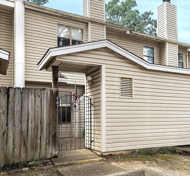 TREEHILL PARK - Residential