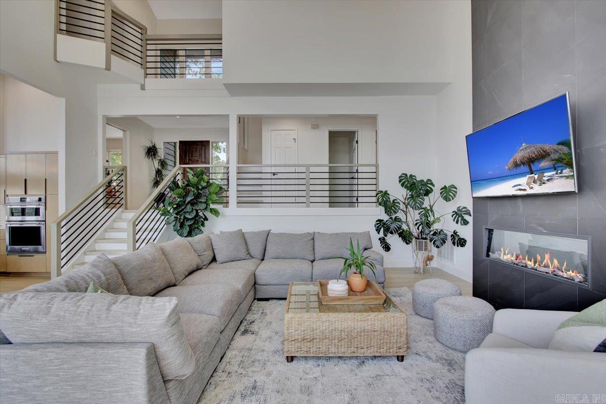 JO Burris - Residential