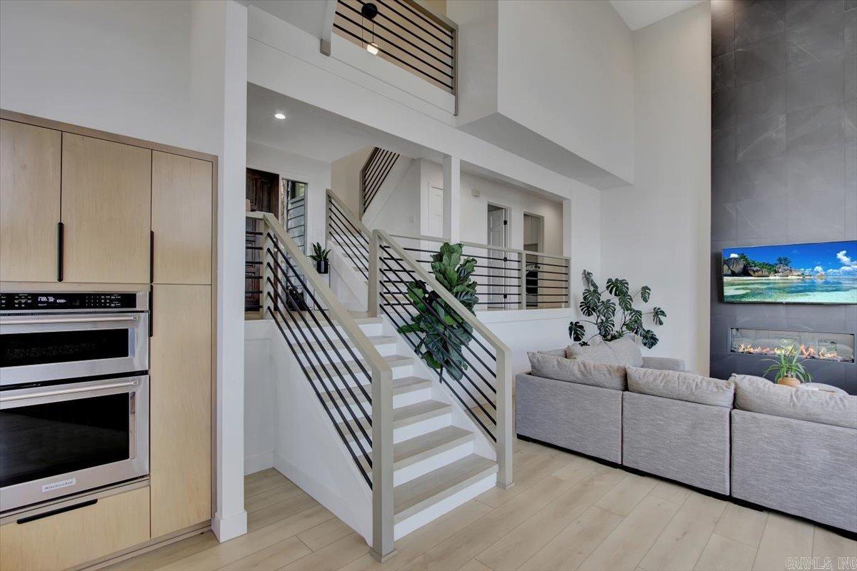 JO Burris - Residential