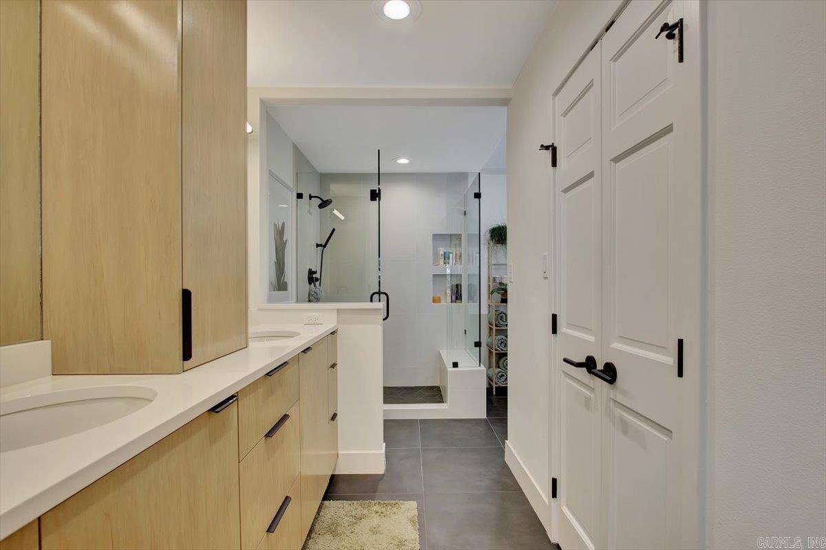 JO Burris - Residential