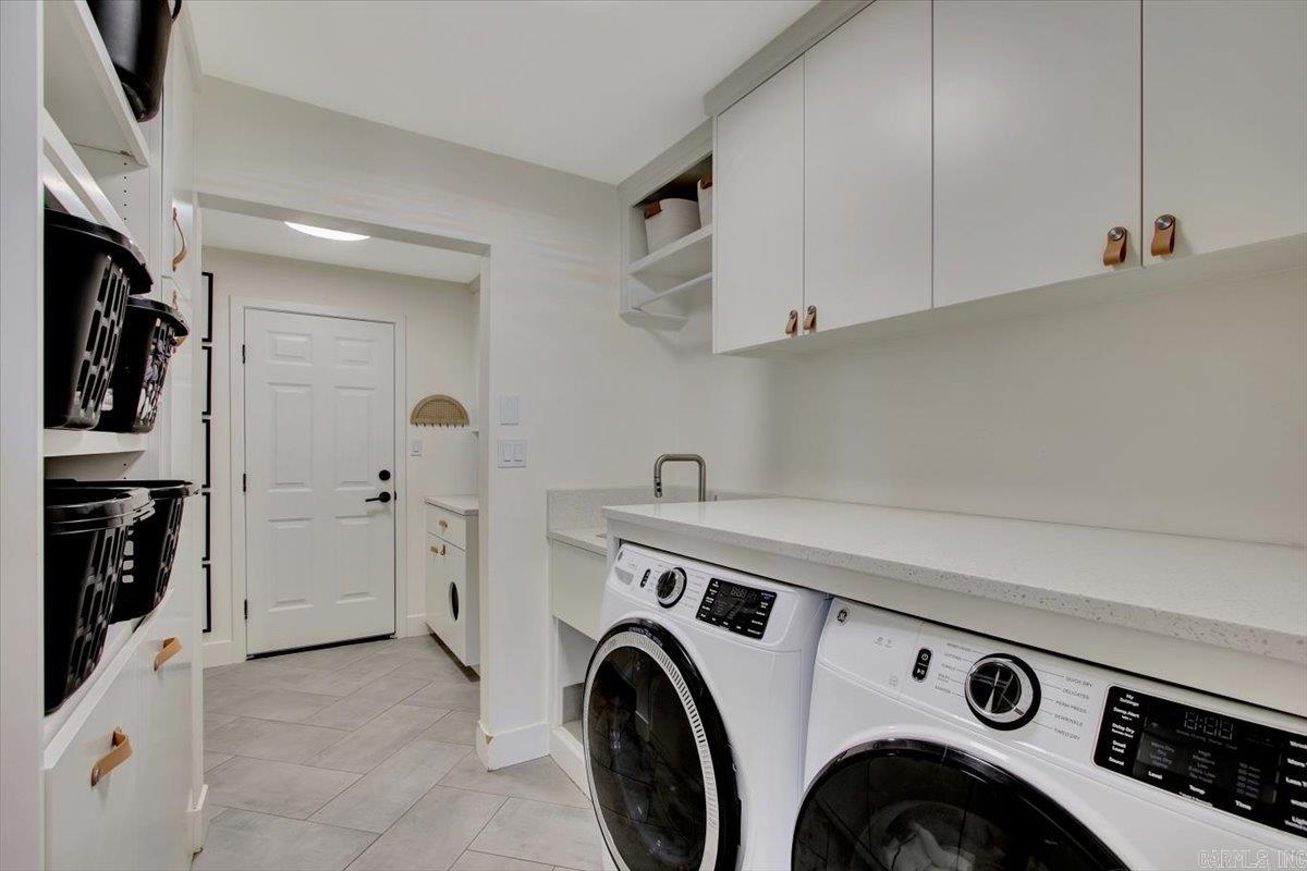 JO Burris - Residential