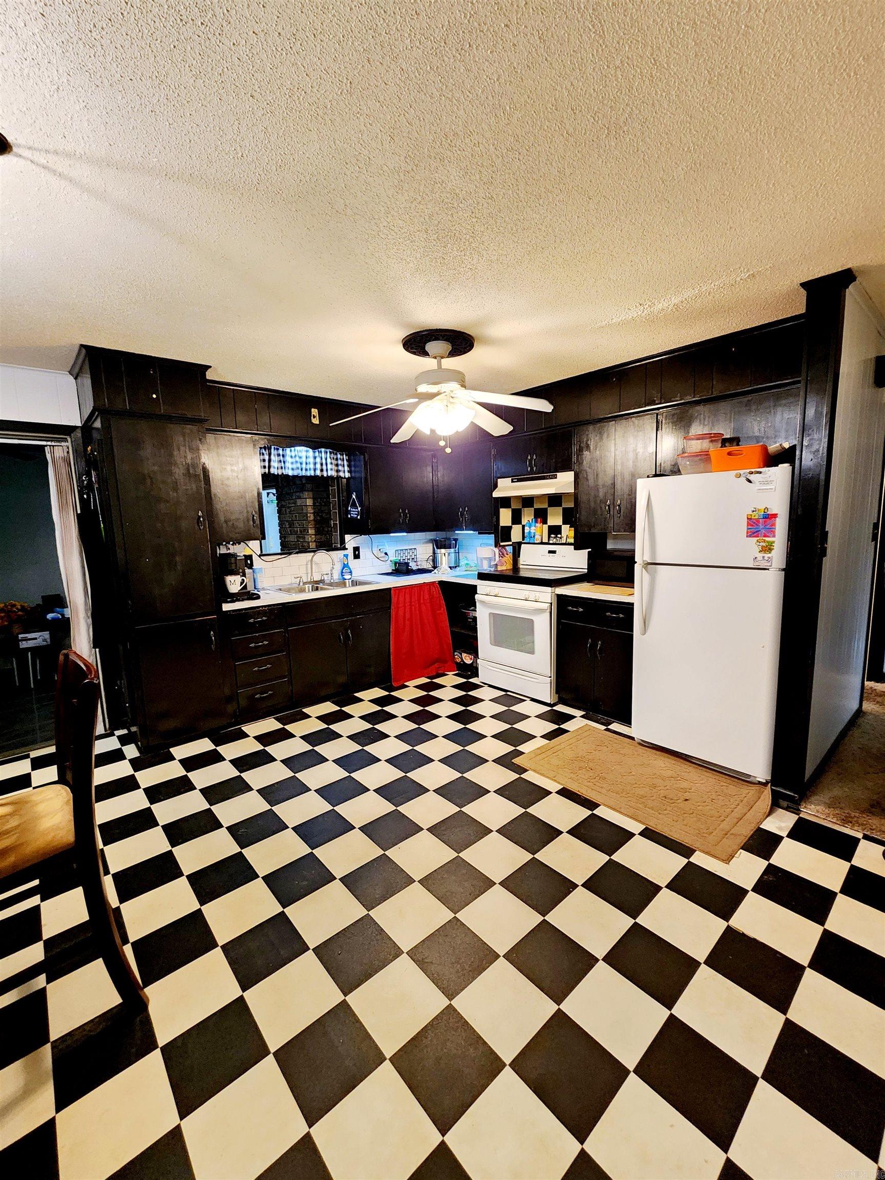 Original Town of Sheridan - Residential