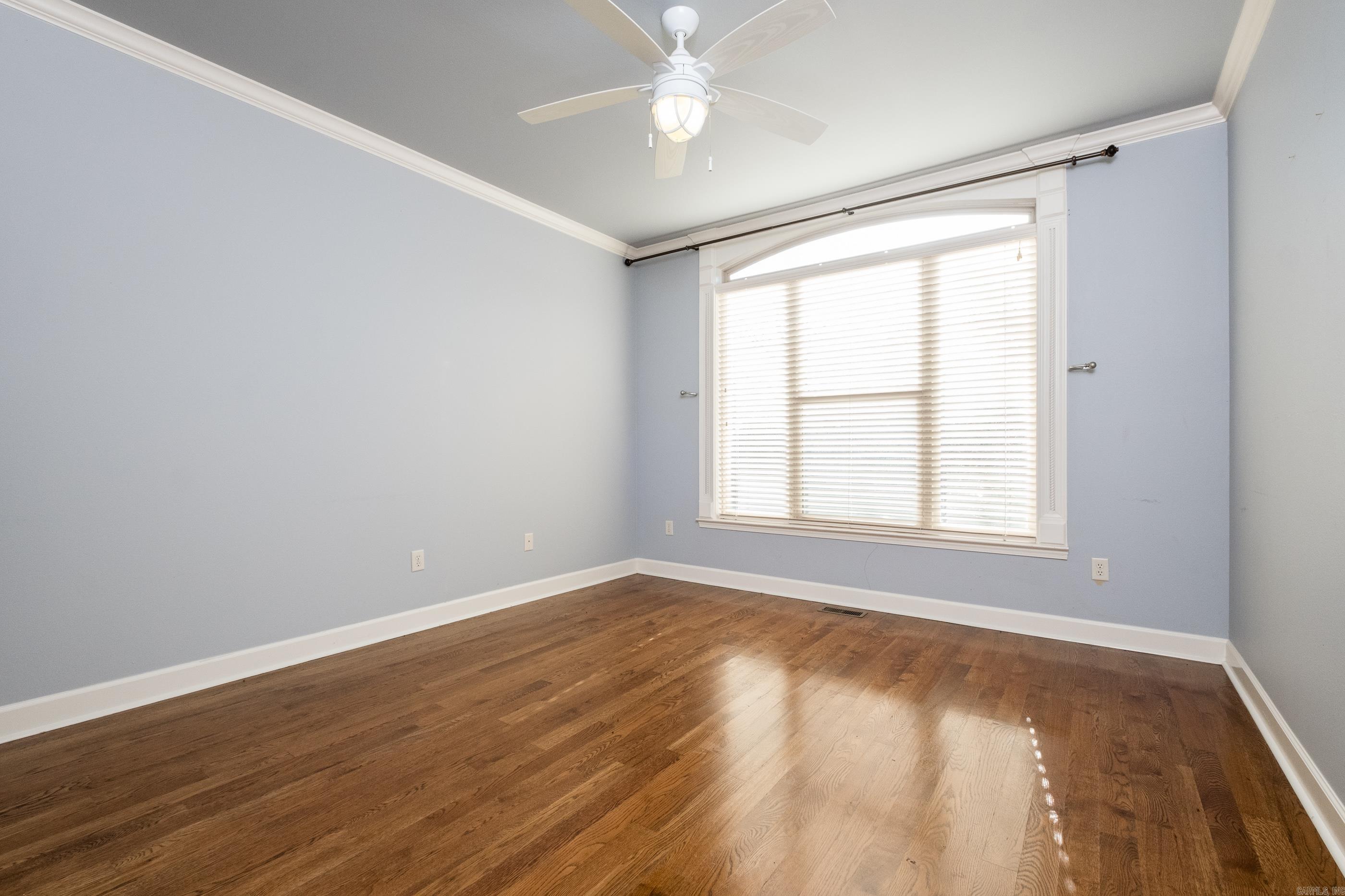 WOODLANDS EDGE - Residential