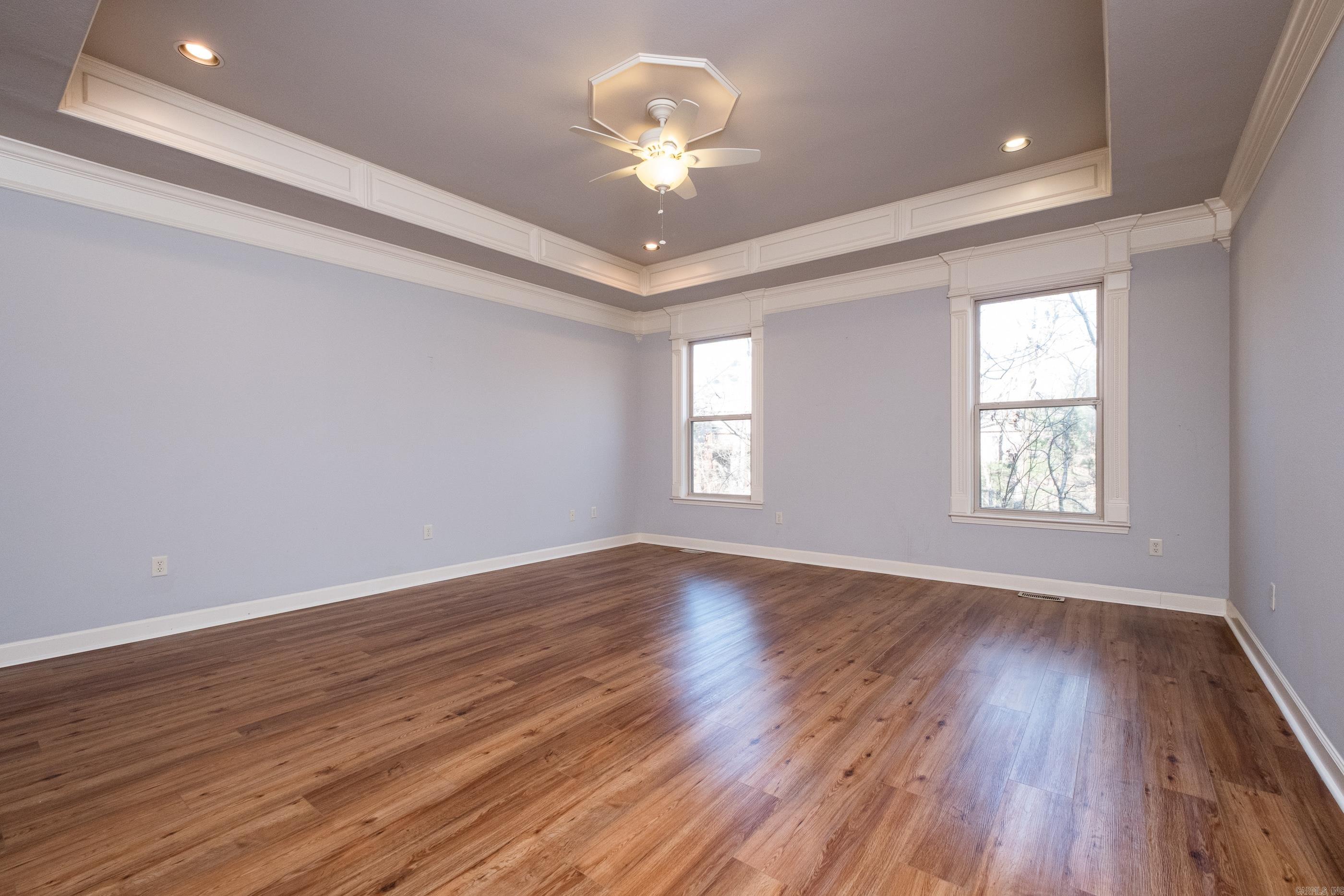 WOODLANDS EDGE - Residential