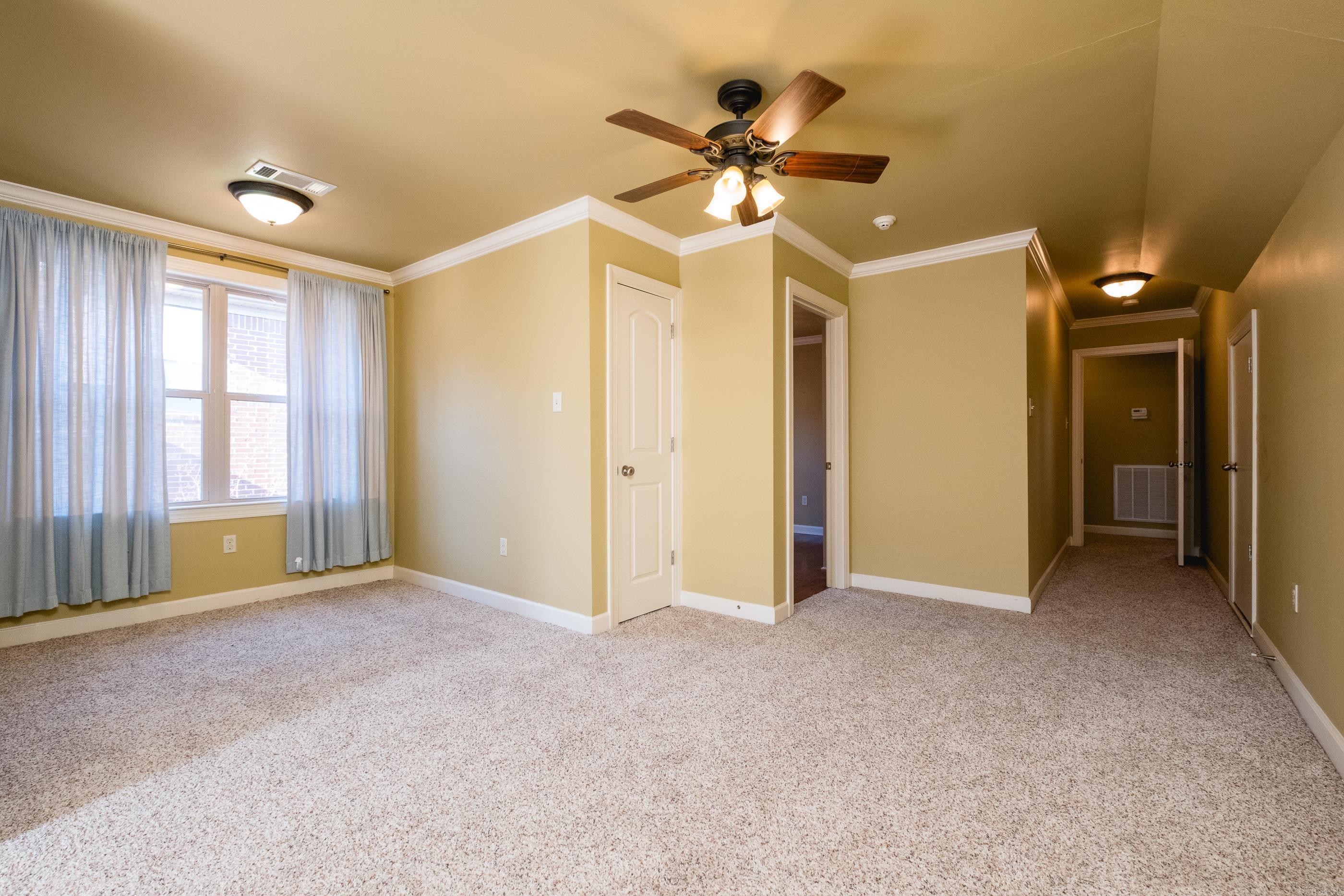 WOODLANDS EDGE - Residential