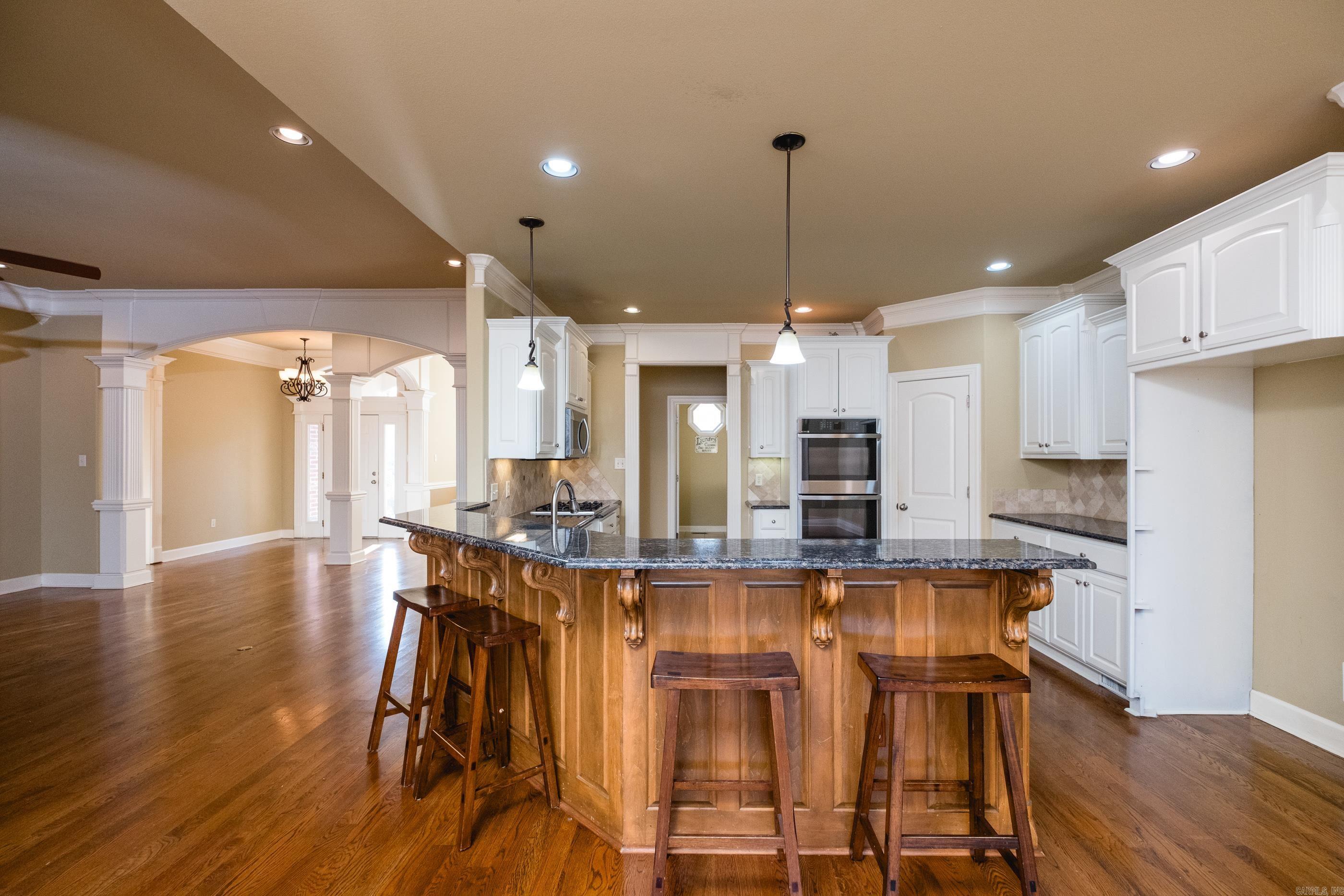 WOODLANDS EDGE - Residential