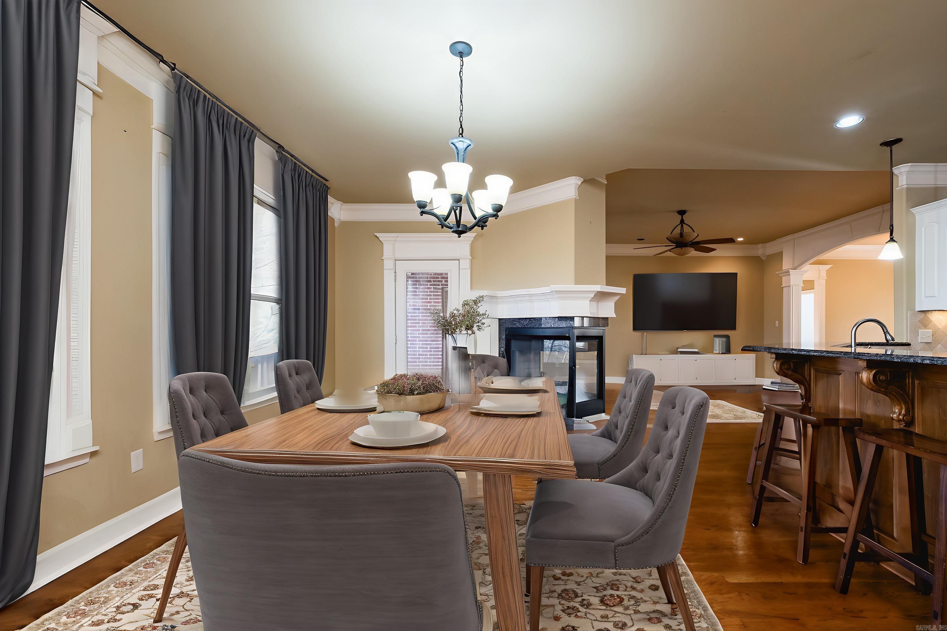 WOODLANDS EDGE - Residential