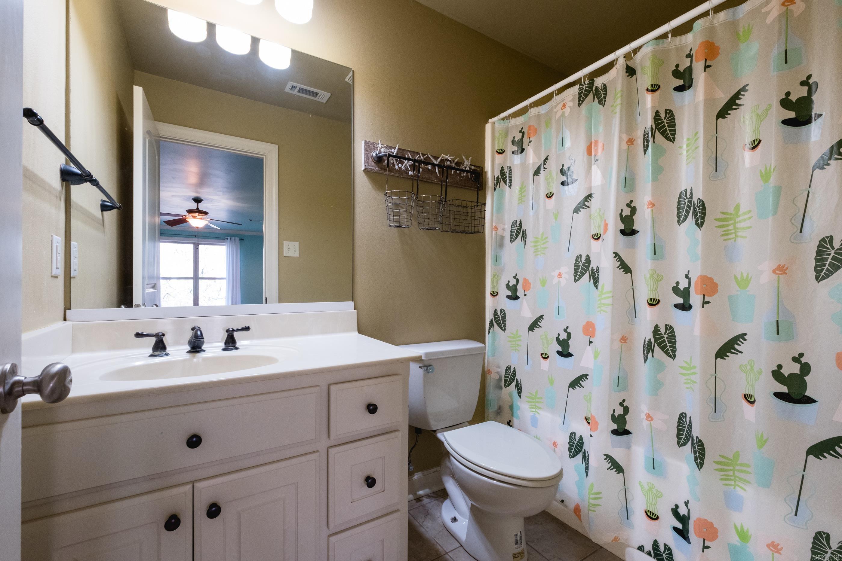 WOODLANDS EDGE - Residential