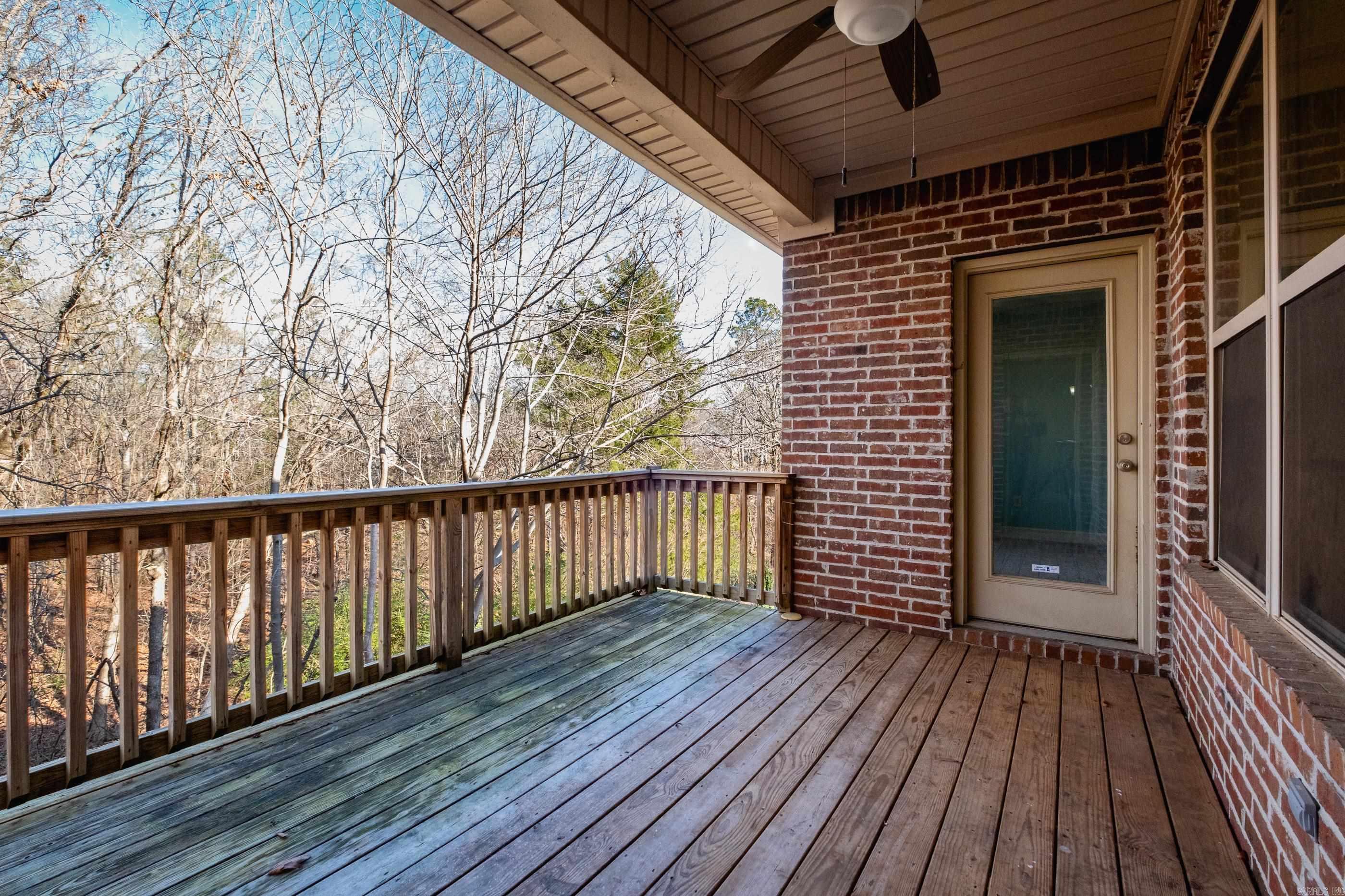 WOODLANDS EDGE - Residential