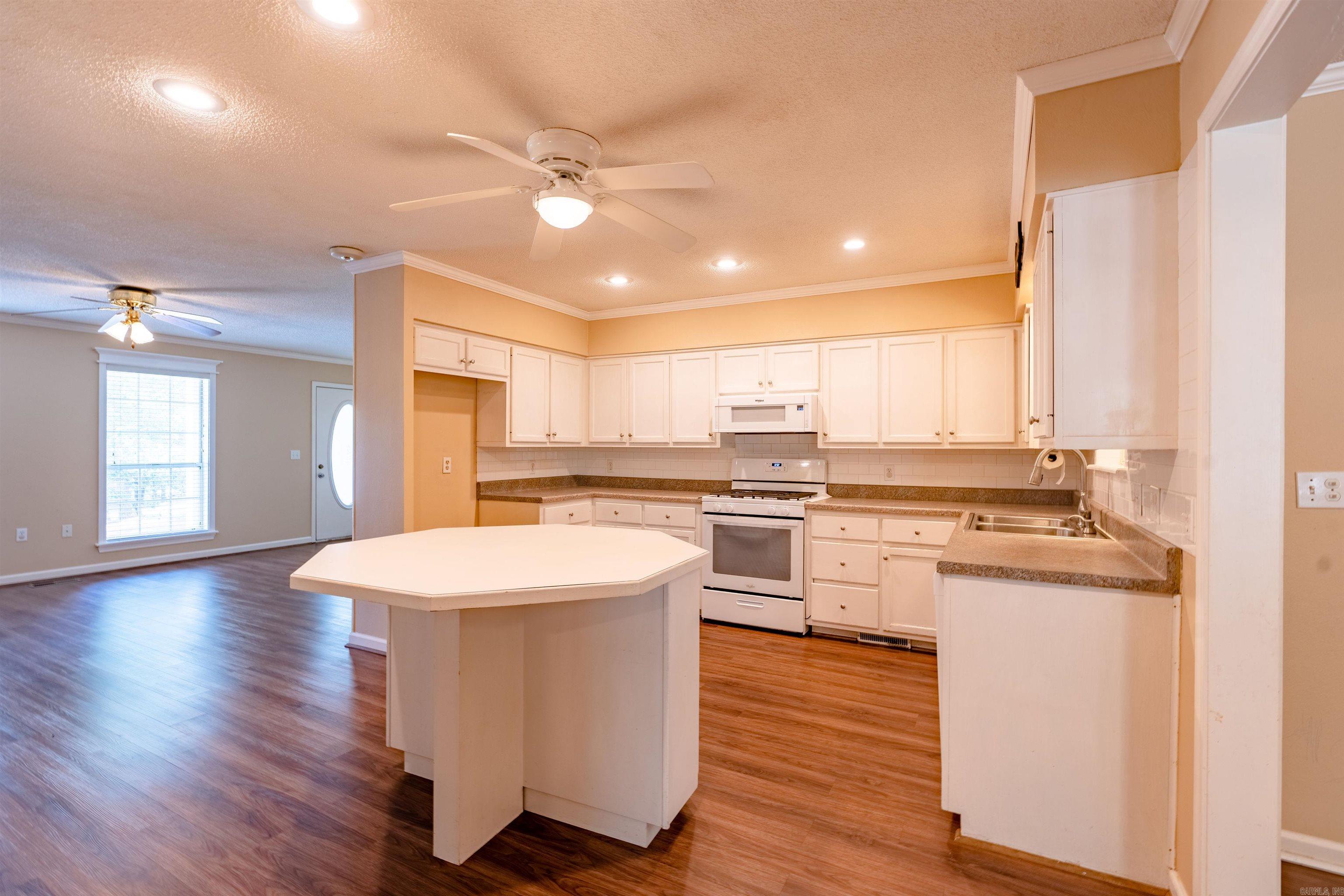 Cedar Glades - Residential