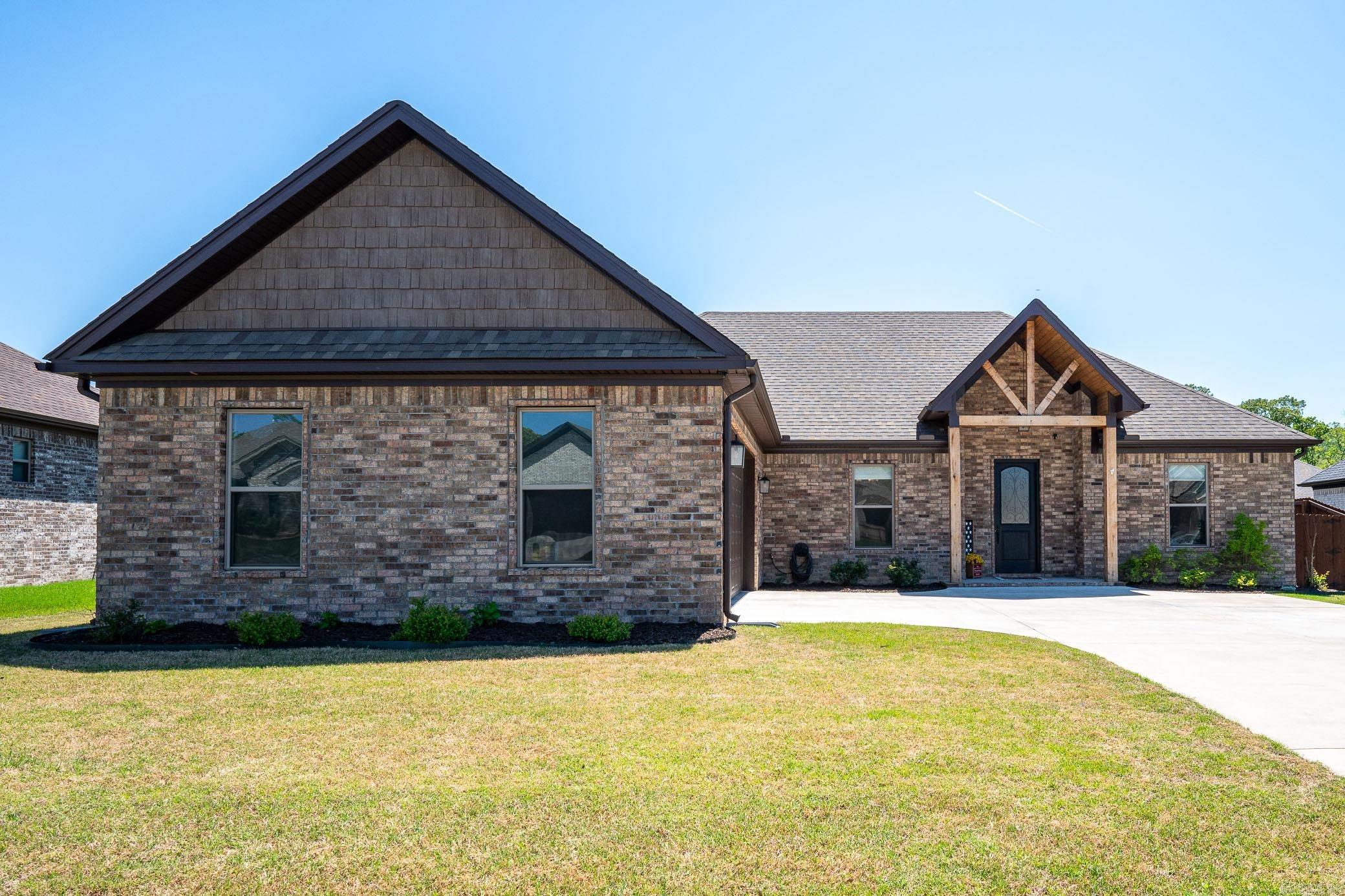 MILLERS GLENN - Residential