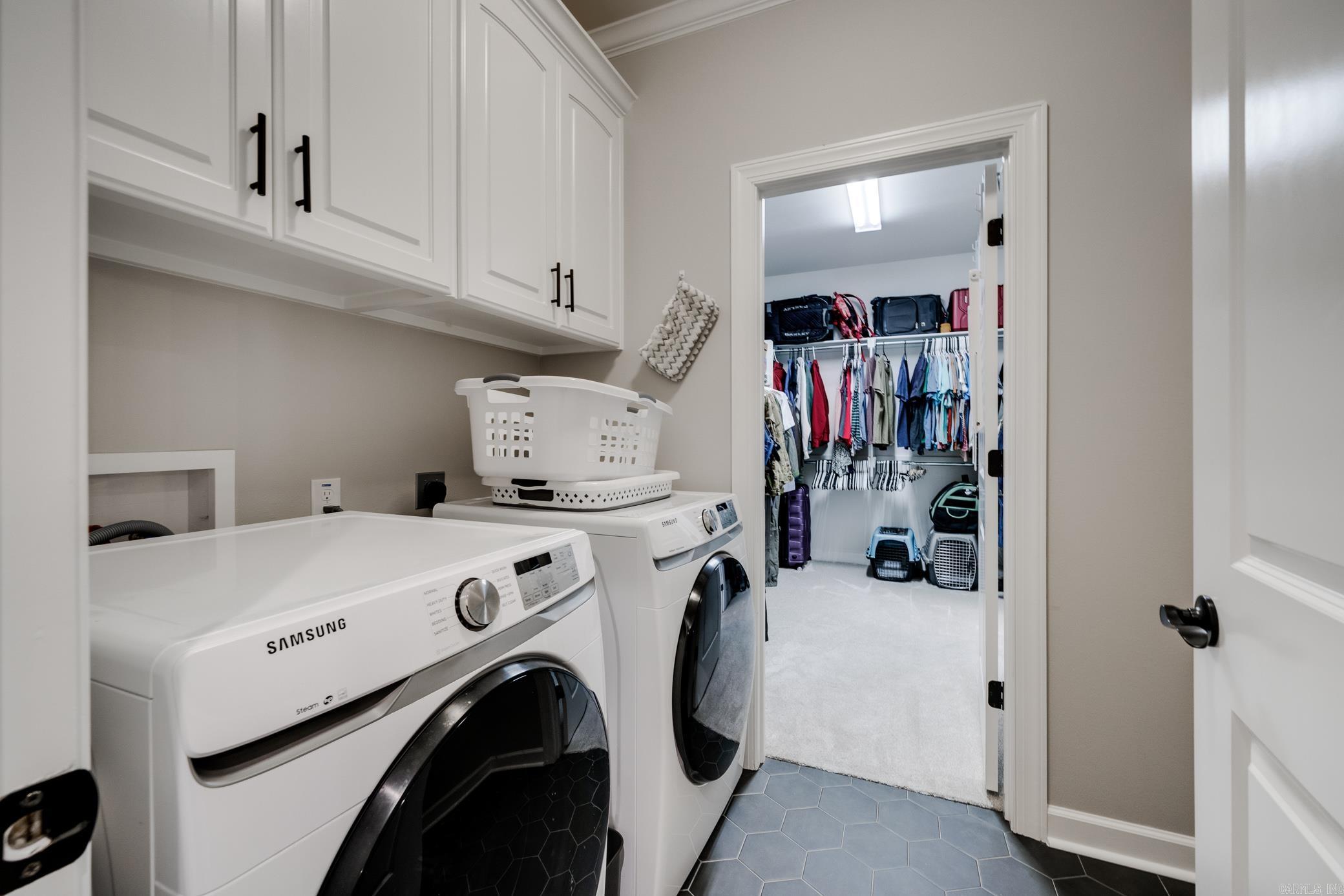 MILLERS GLENN - Residential