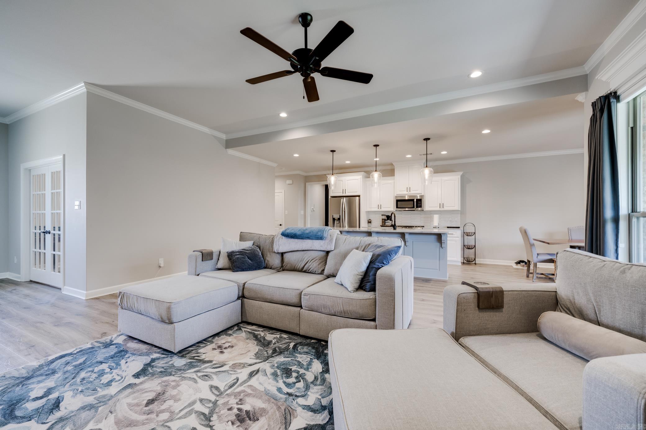 MILLERS GLENN - Residential