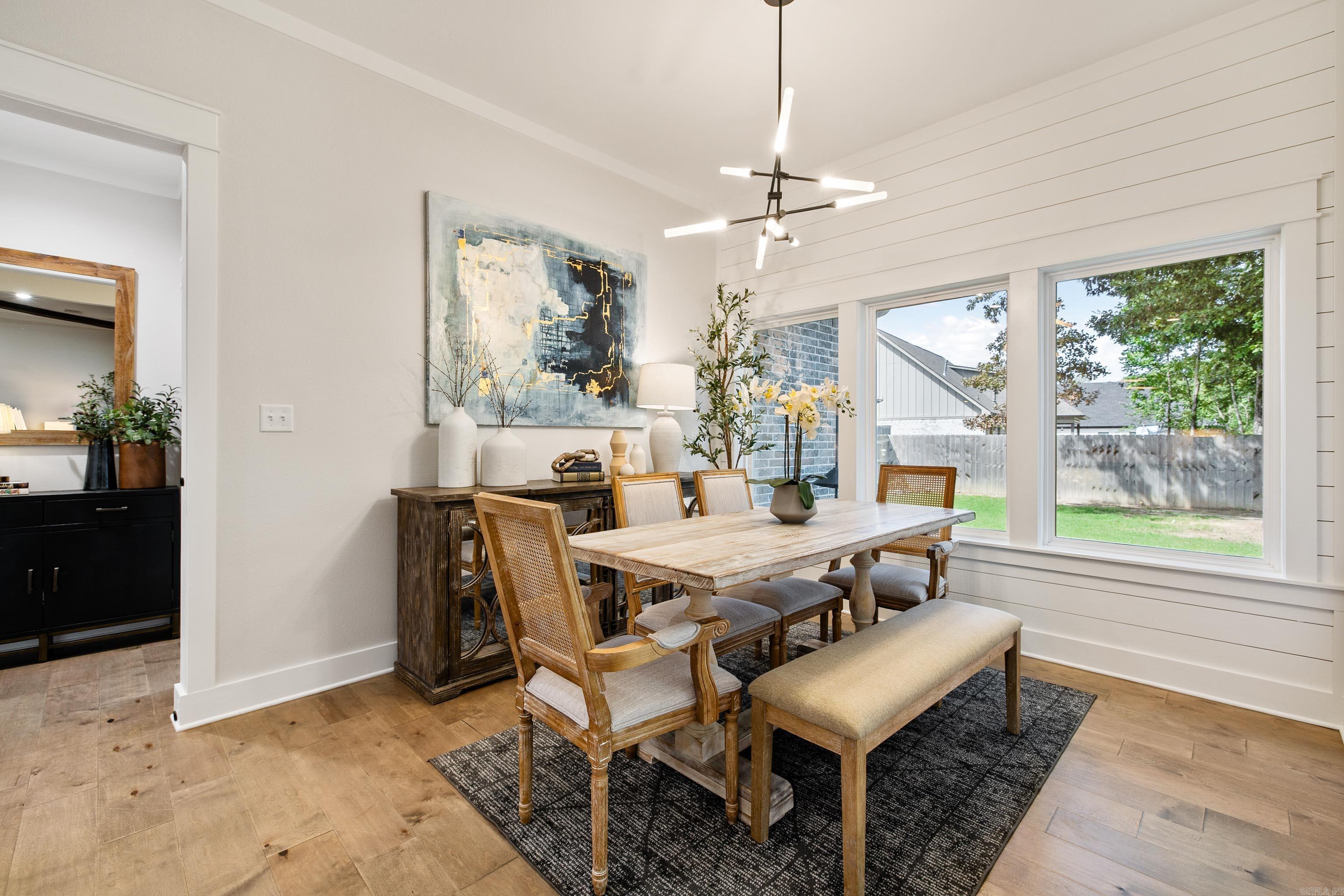 THE WOODS OF HURRICANE LAKE ESTA - Residential