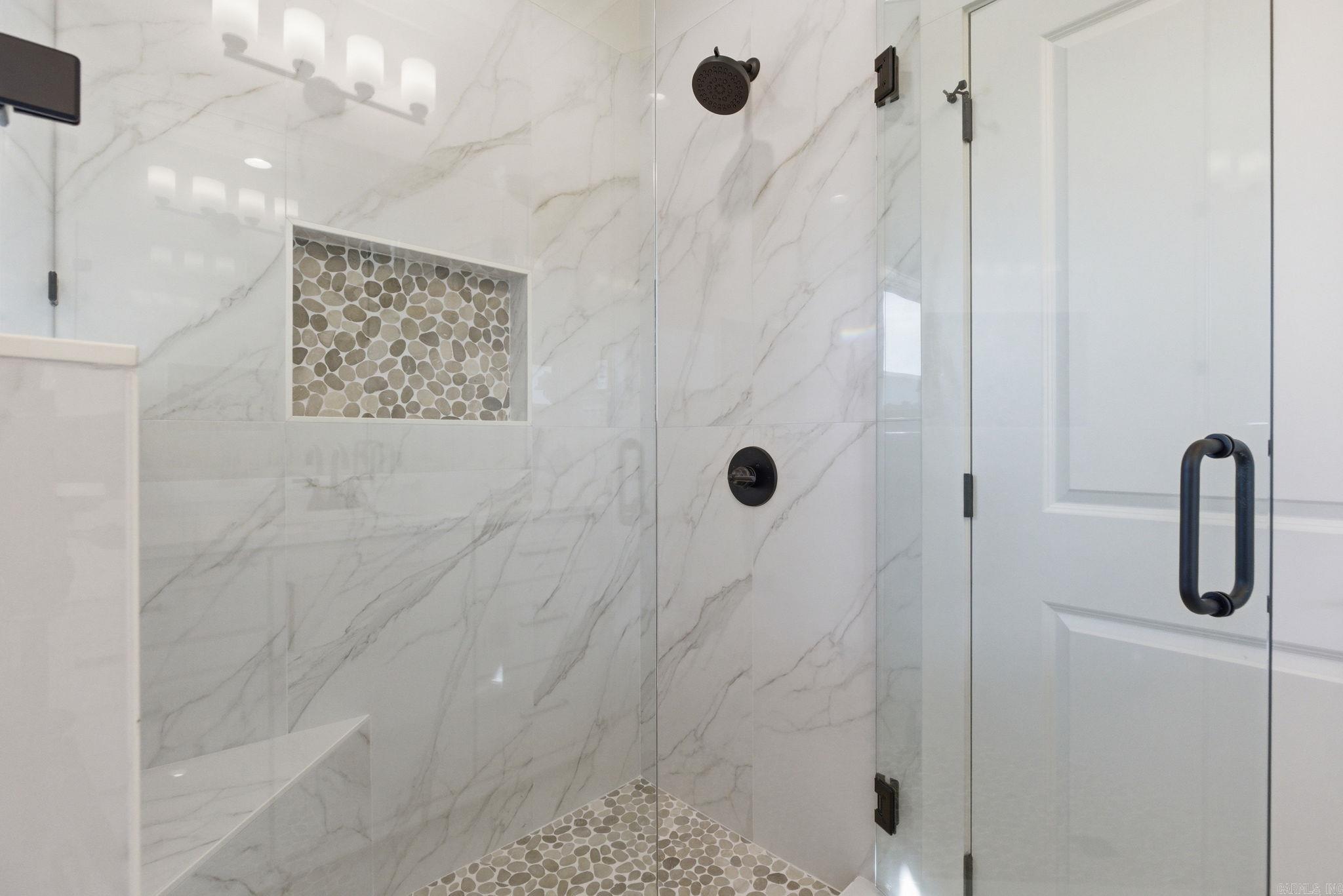 MIDTOWN BRYANT - Residential