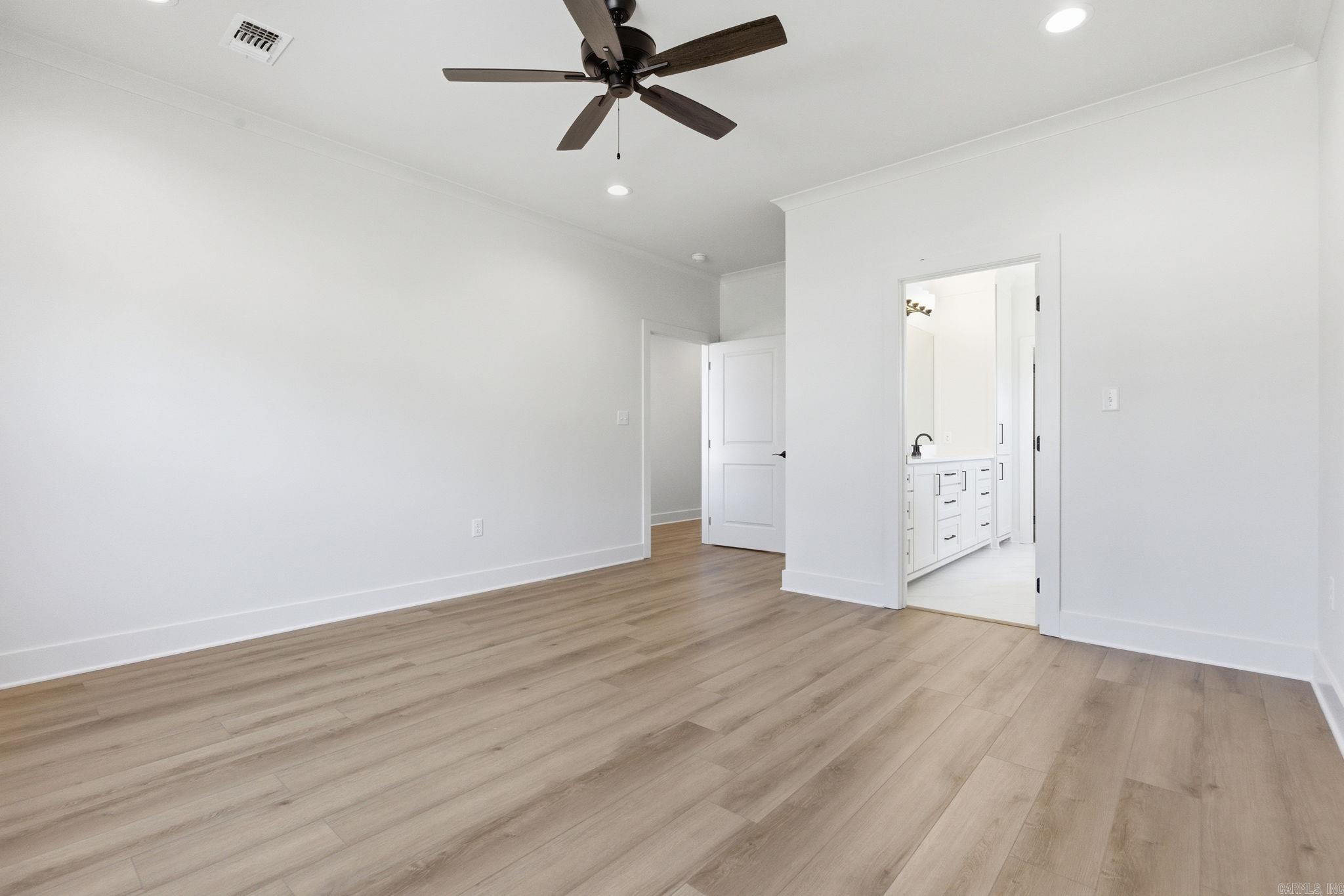 MIDTOWN BRYANT - Residential