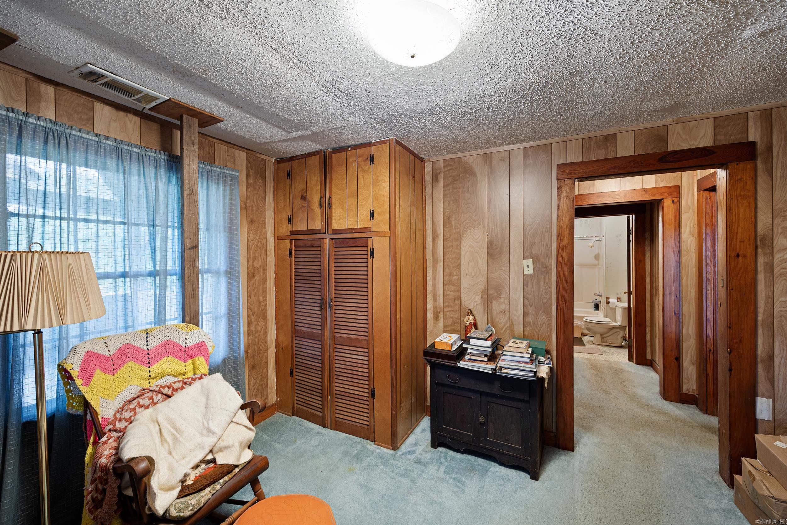 CITY OF RUSSELLVILLE - Residential
