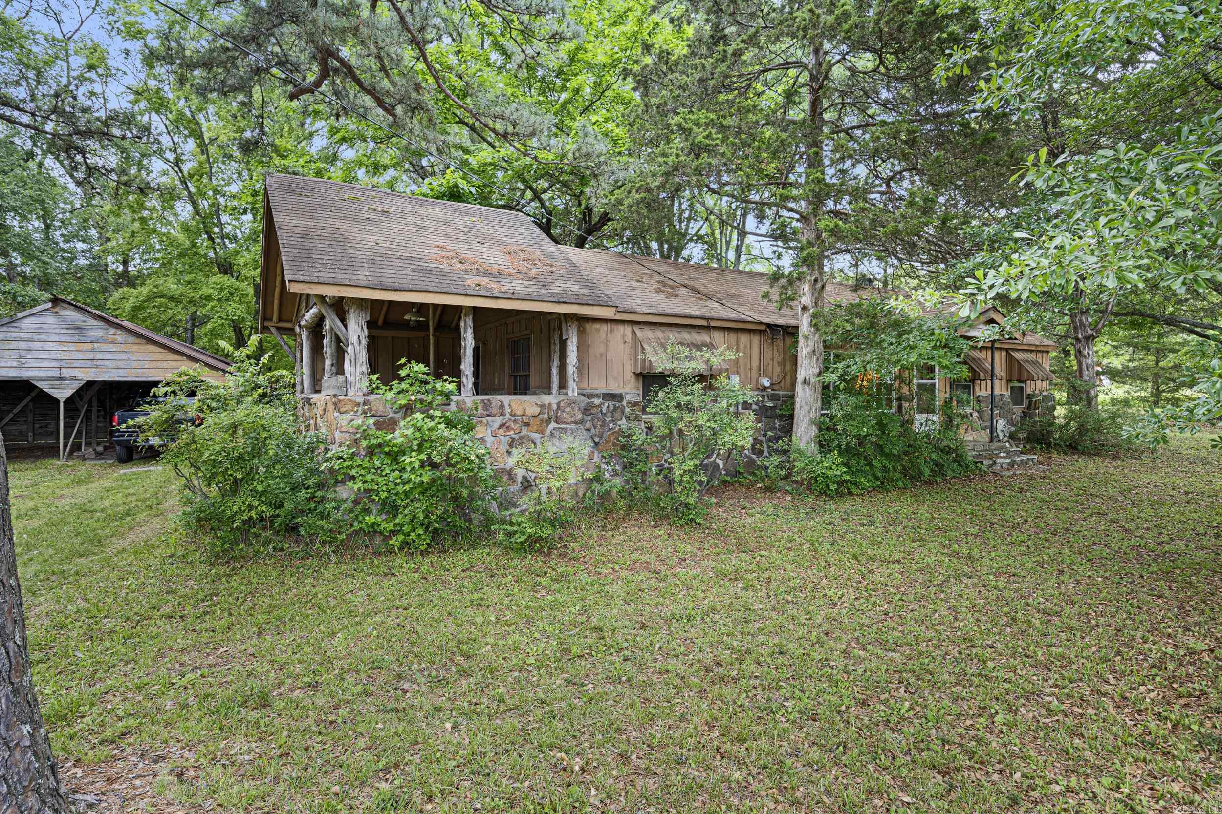 CITY OF RUSSELLVILLE - Residential