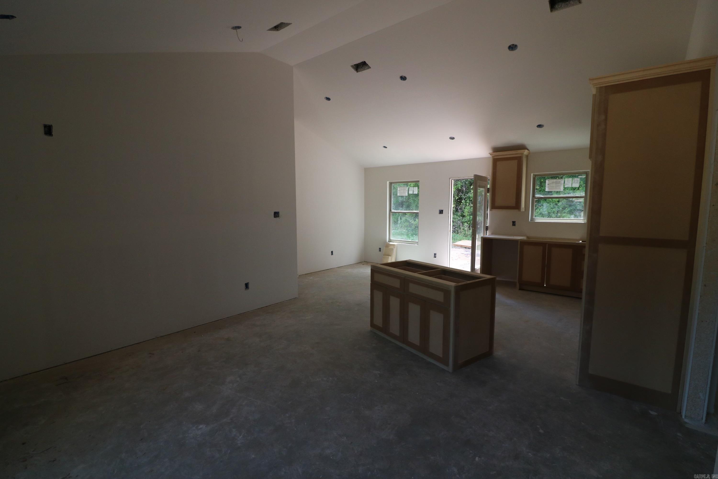 PAW'S PLACE - Residential