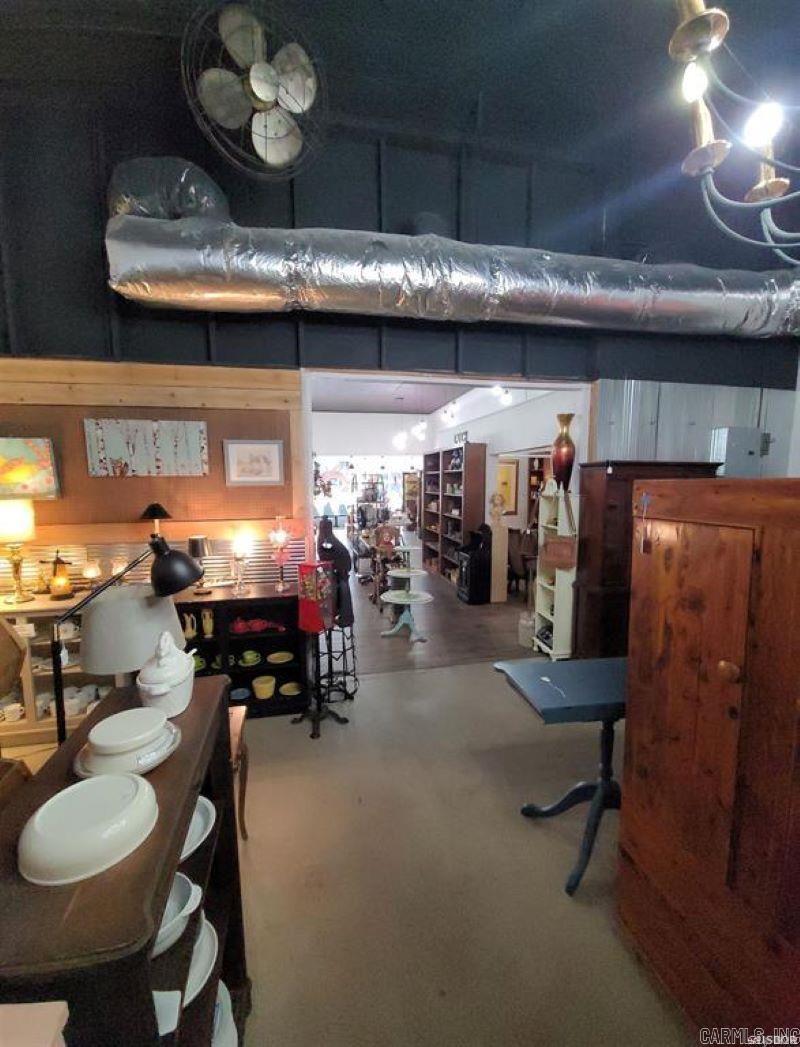 Lund and Hill - Commercial Sale