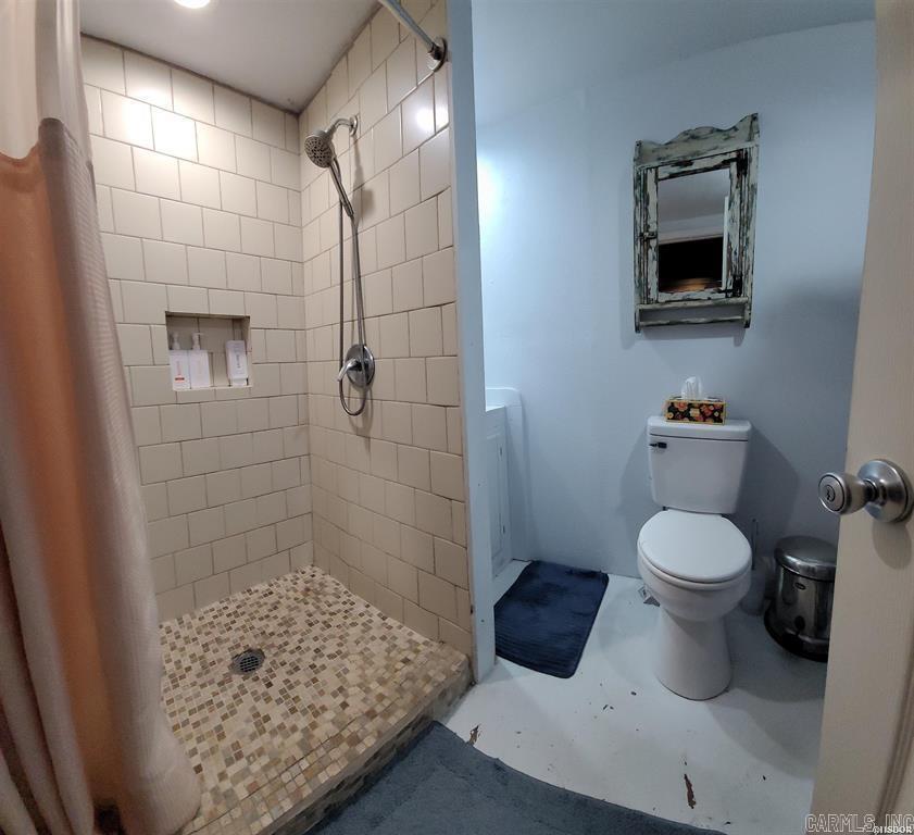 Lund and Hill - Commercial Sale