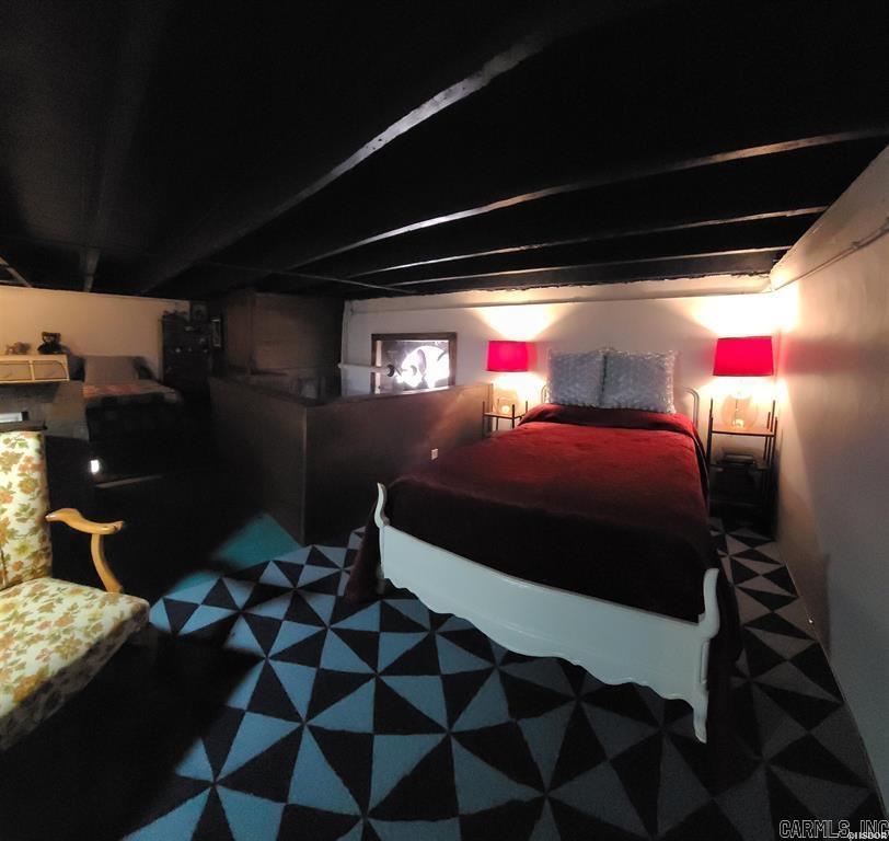 Lund and Hill - Commercial Sale