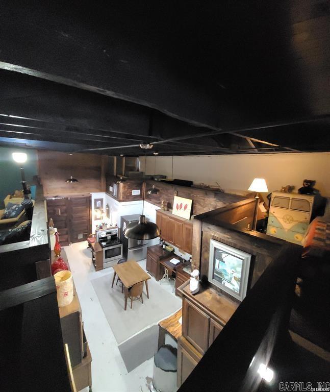 Lund and Hill - Commercial Sale