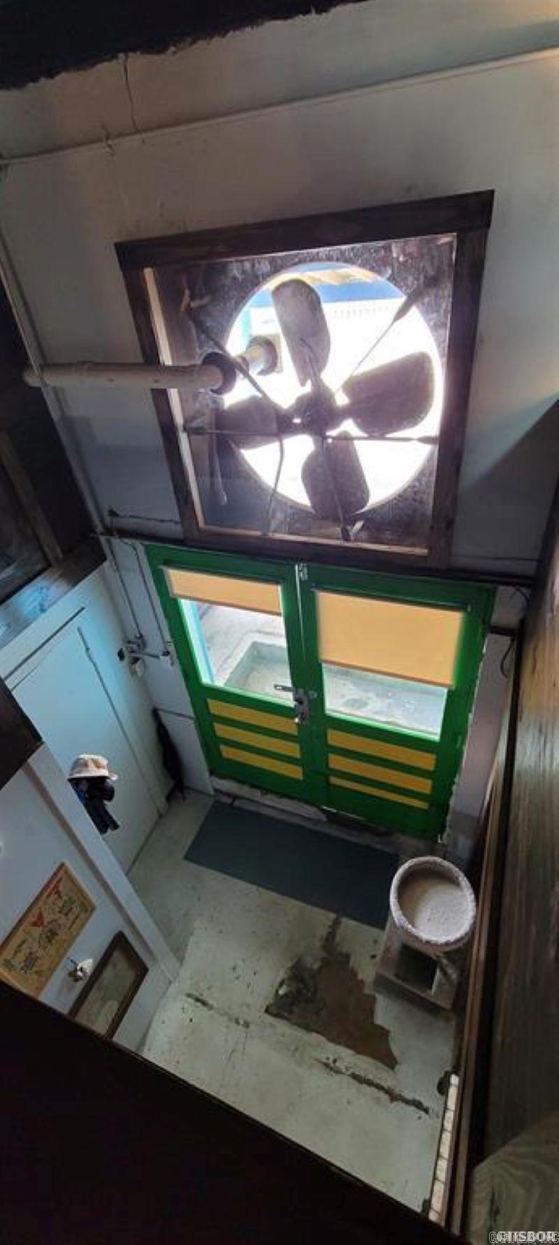 Lund and Hill - Commercial Sale