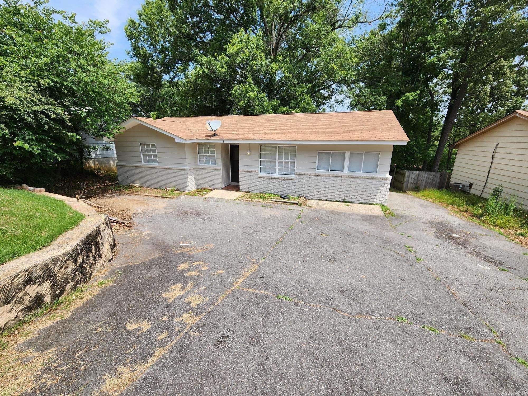 Cash flowing turnkey investment home! Rented for $1,195. 4 Bedroom 1.5 bath home in great location