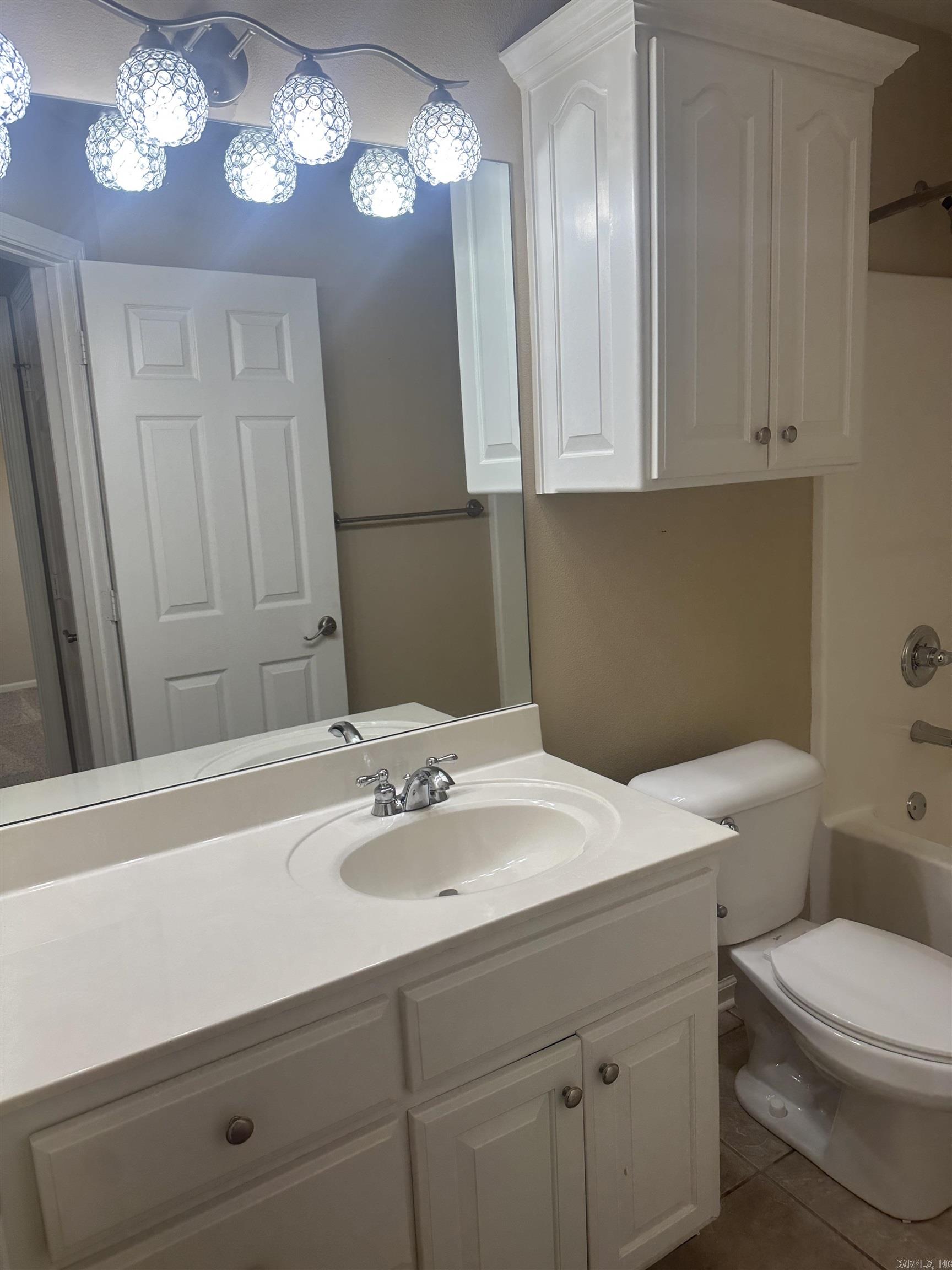 WILLOW LAKE - Residential