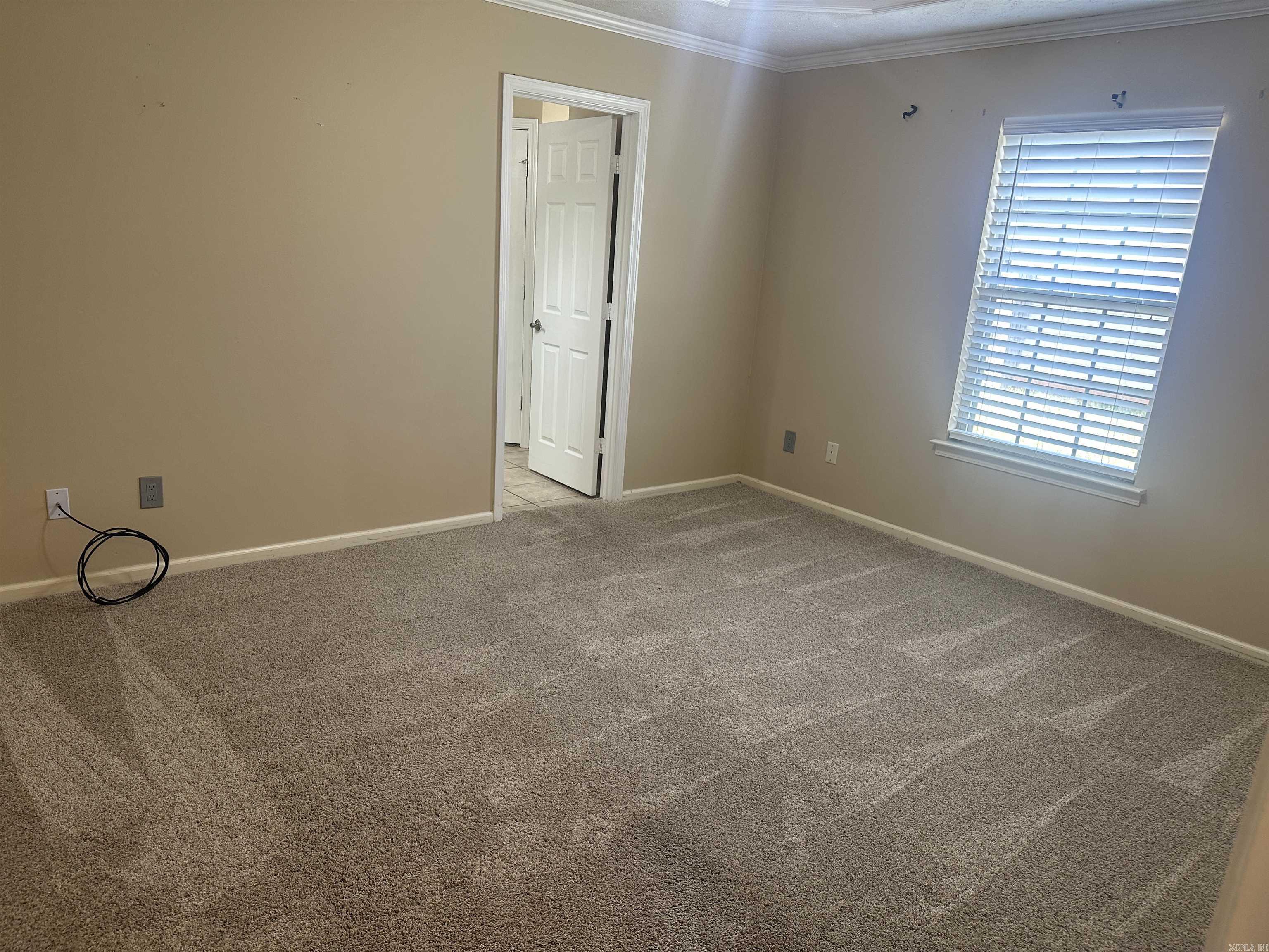 WILLOW LAKE - Residential