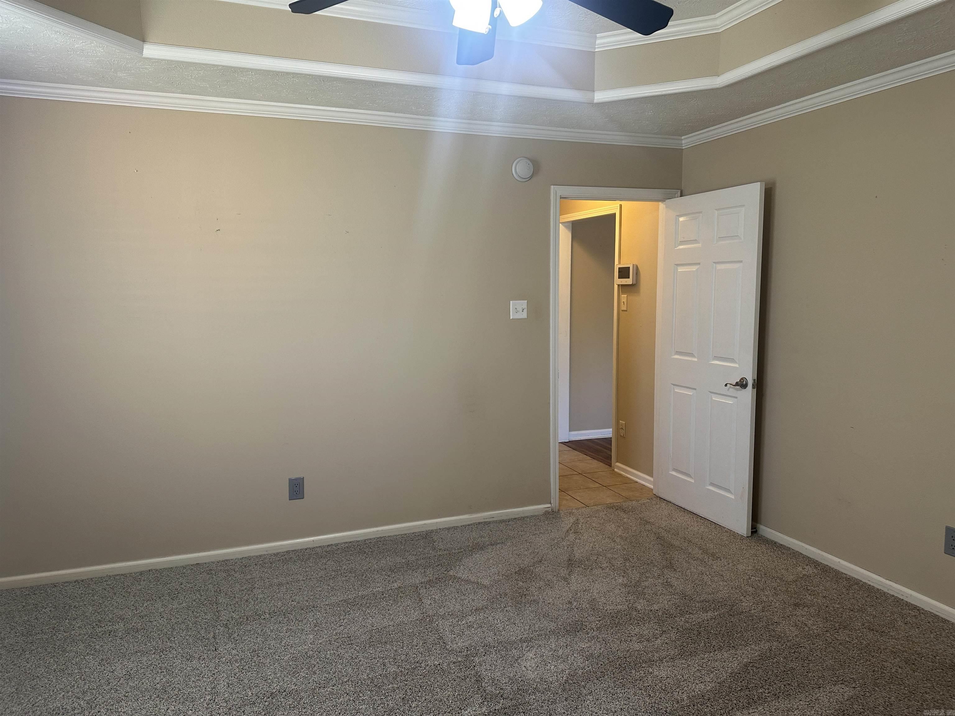 WILLOW LAKE - Residential