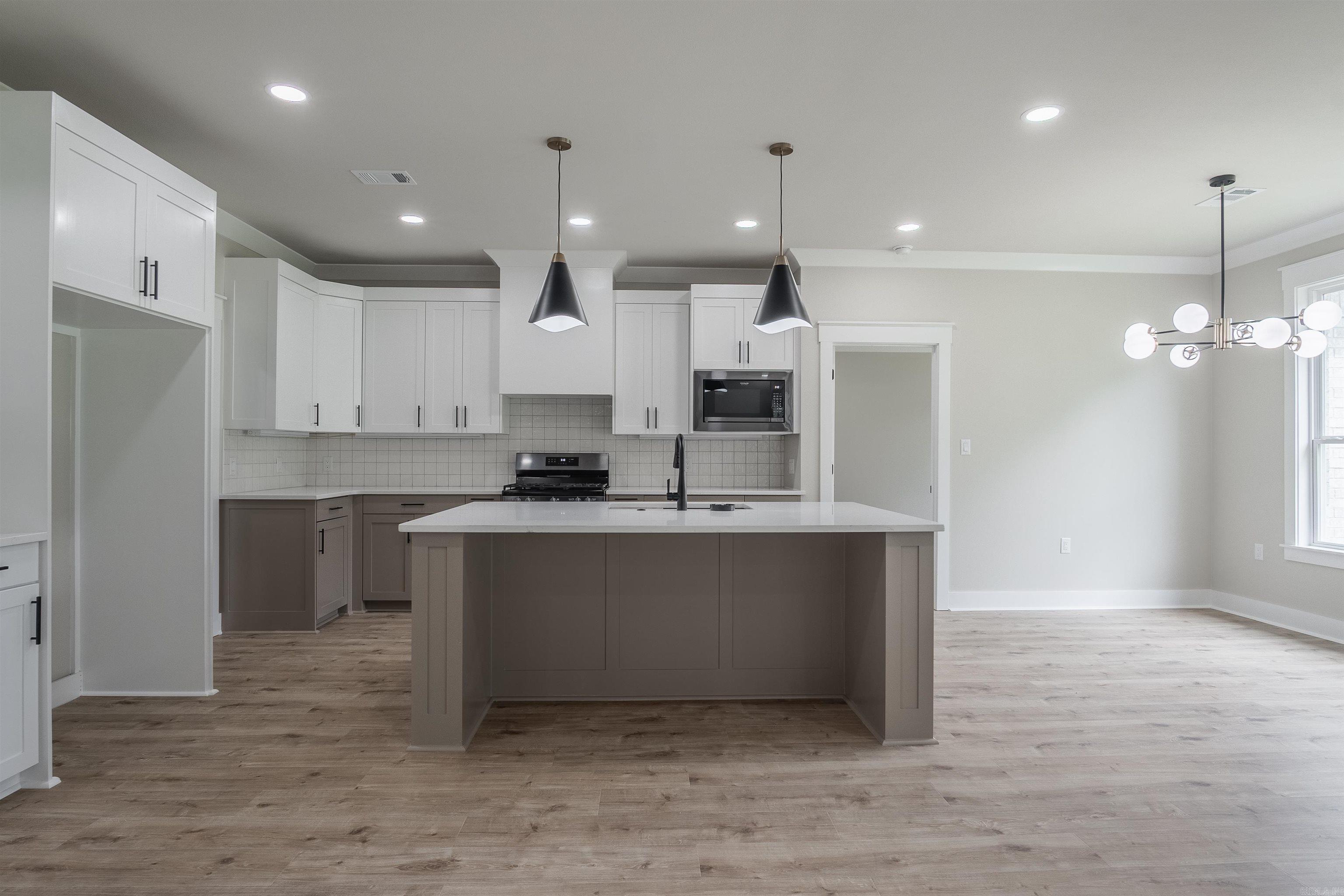 WINDRIDGE ESTATES PHASE 1 - Residential