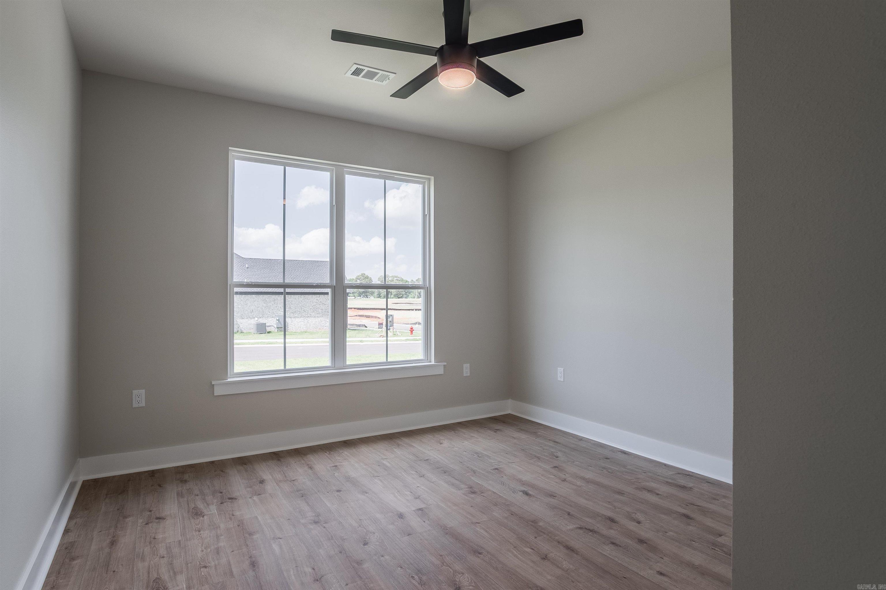 WINDRIDGE ESTATES PHASE 1 - Residential