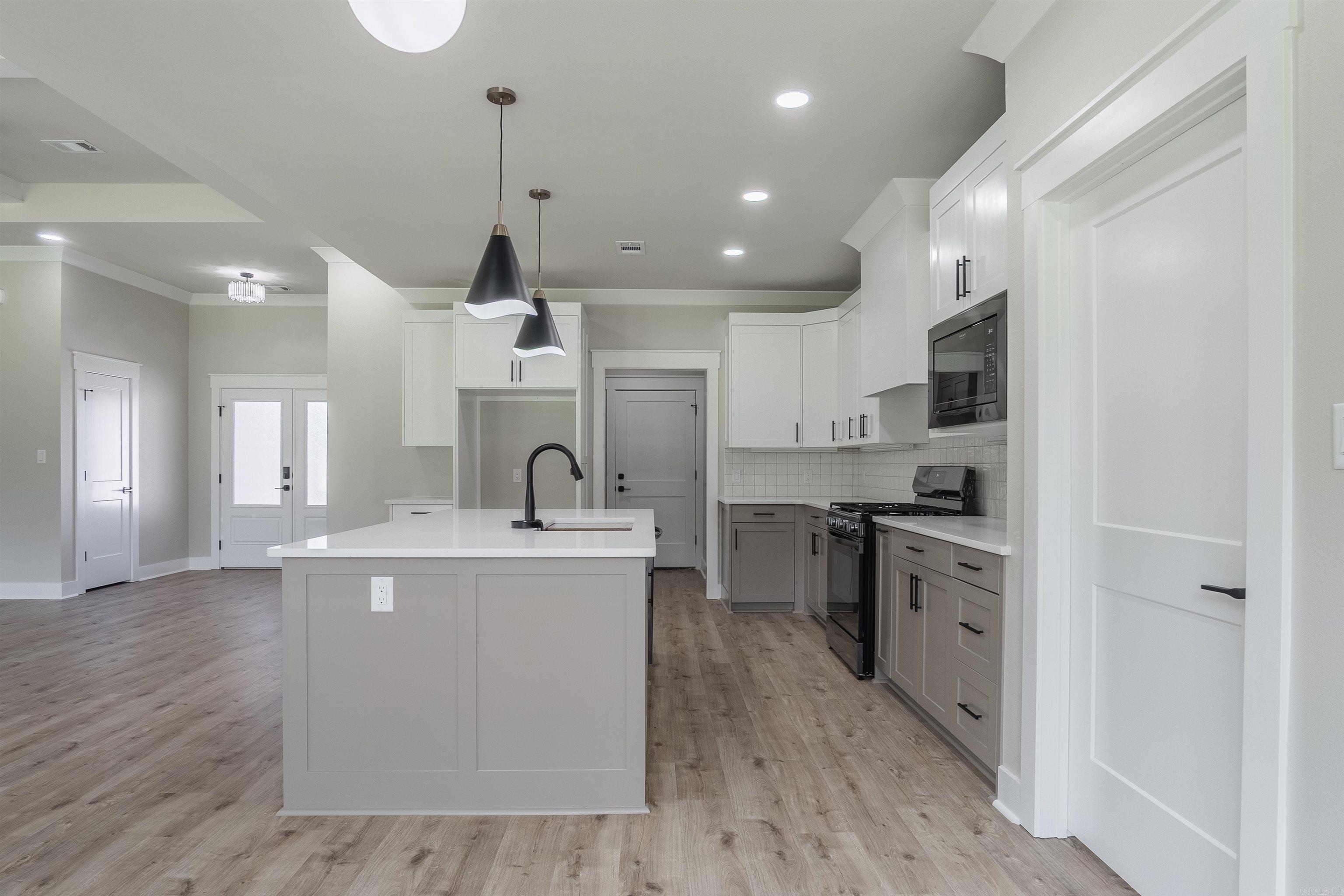 WINDRIDGE ESTATES PHASE 1 - Residential