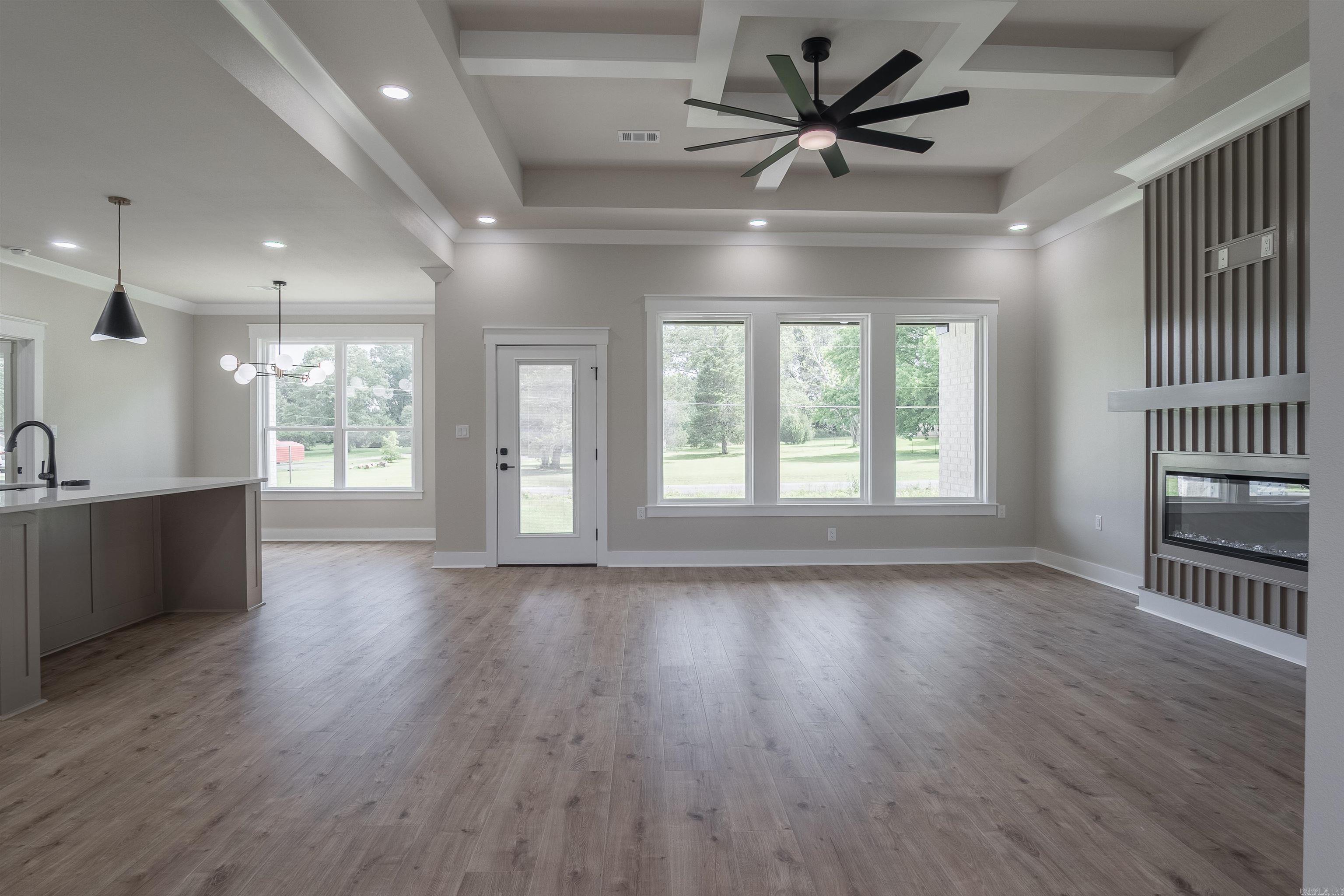 WINDRIDGE ESTATES PHASE 1 - Residential