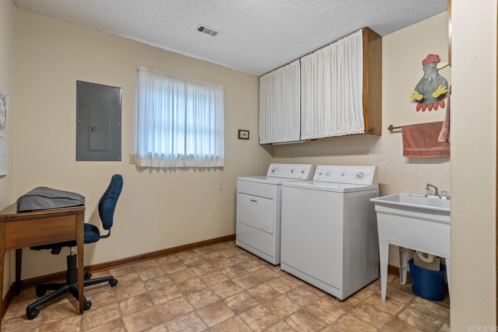 VILLAGE SOUTH - Residential