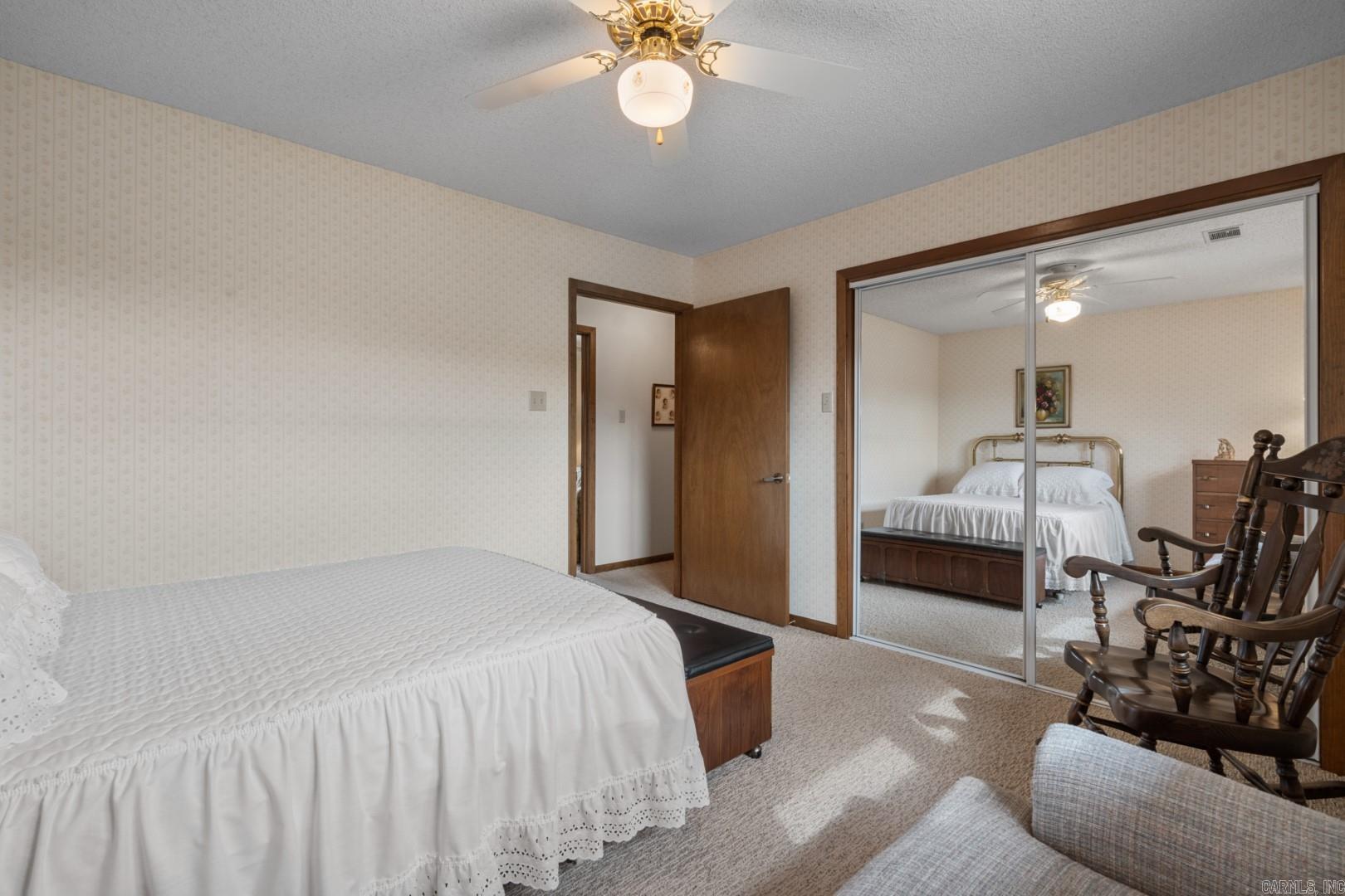 VILLAGE SOUTH - Residential