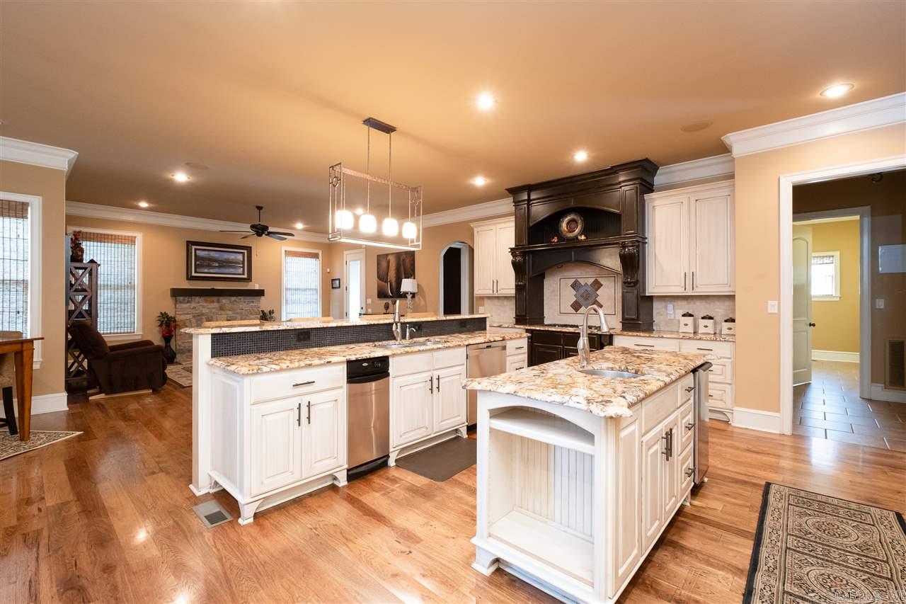 CHENAL VALLEY SEZANNE COURT - Residential