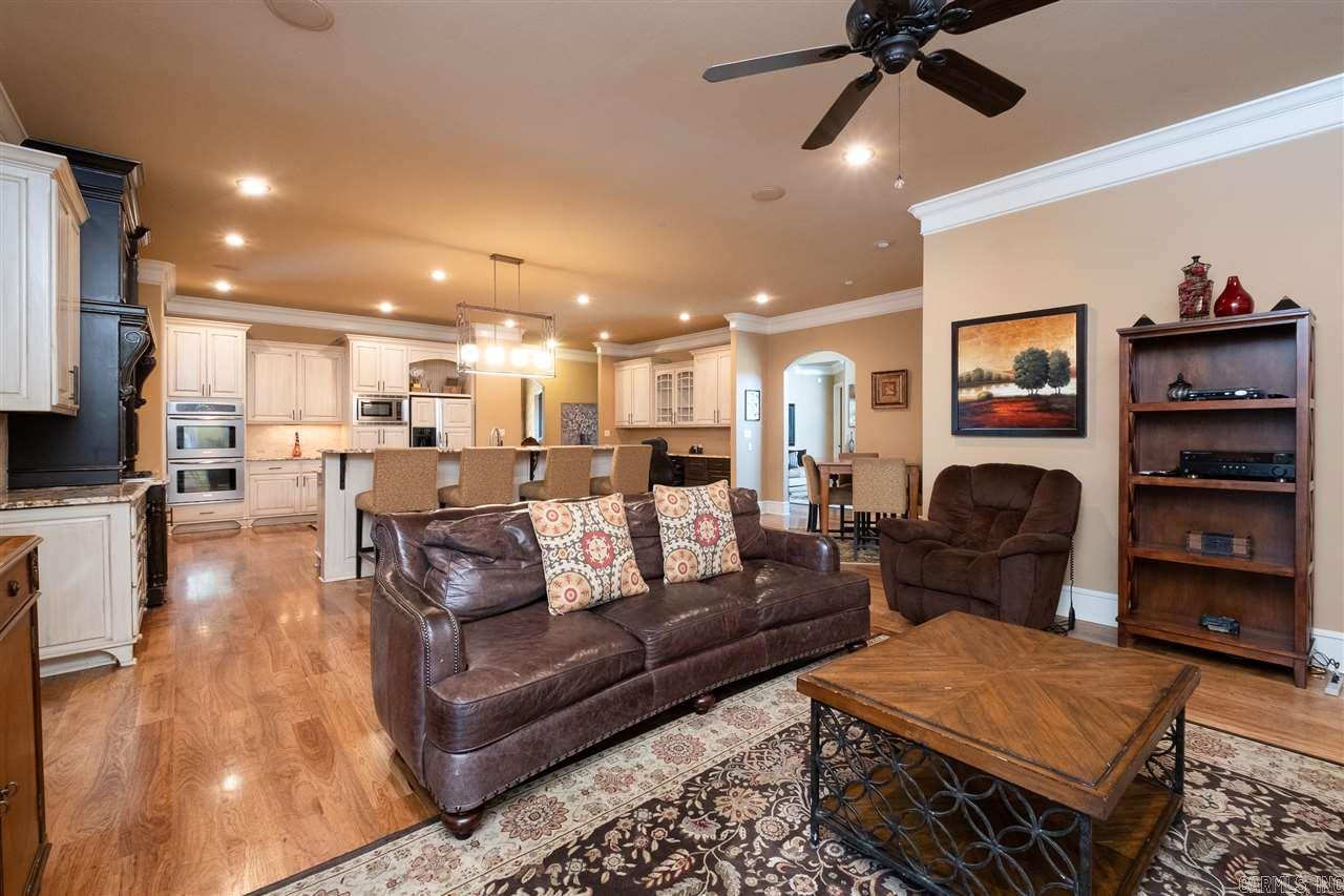 CHENAL VALLEY SEZANNE COURT - Residential
