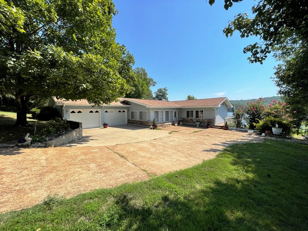 CROWN ADDITION - Residential