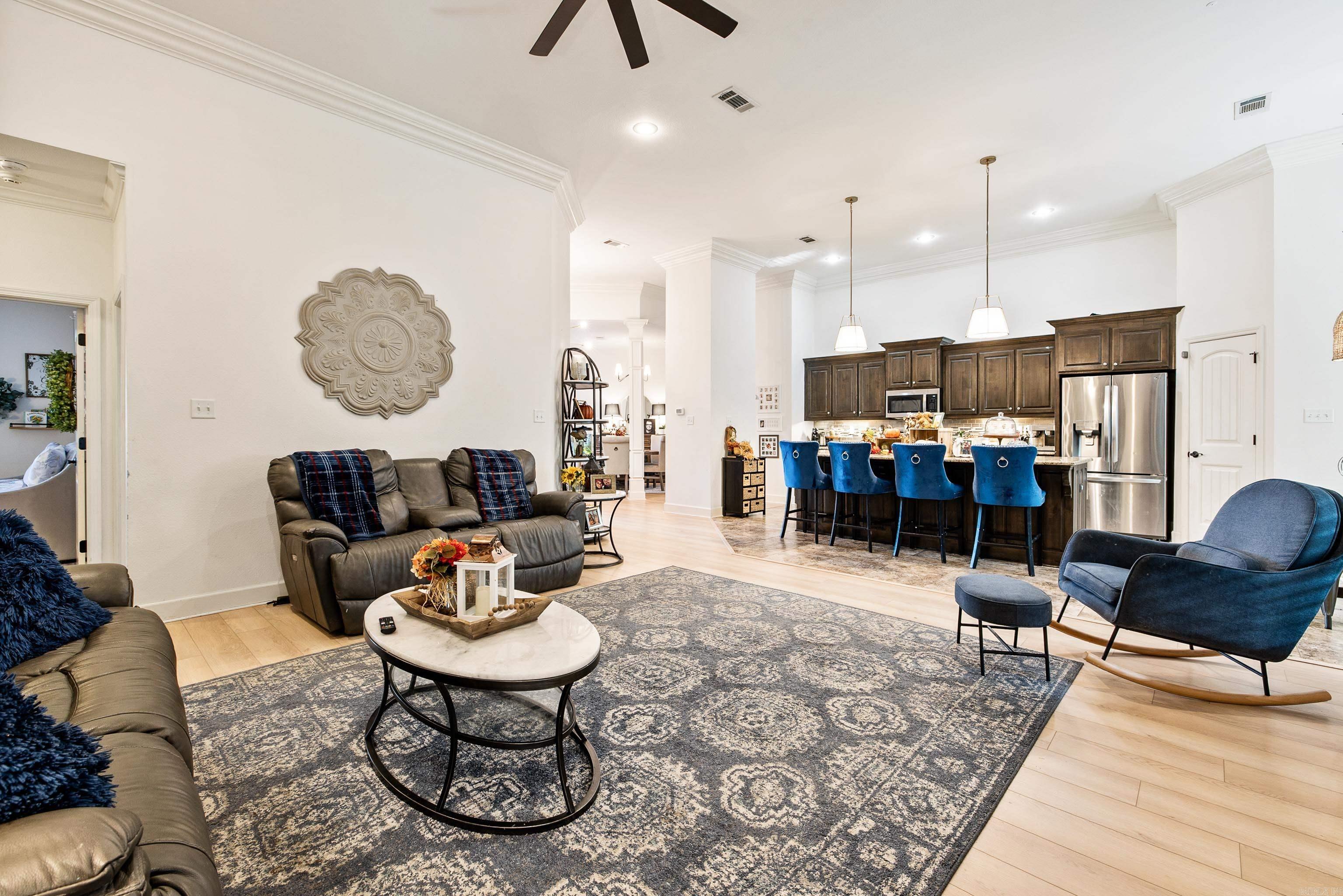 AVILLA HEIGHTS - Residential